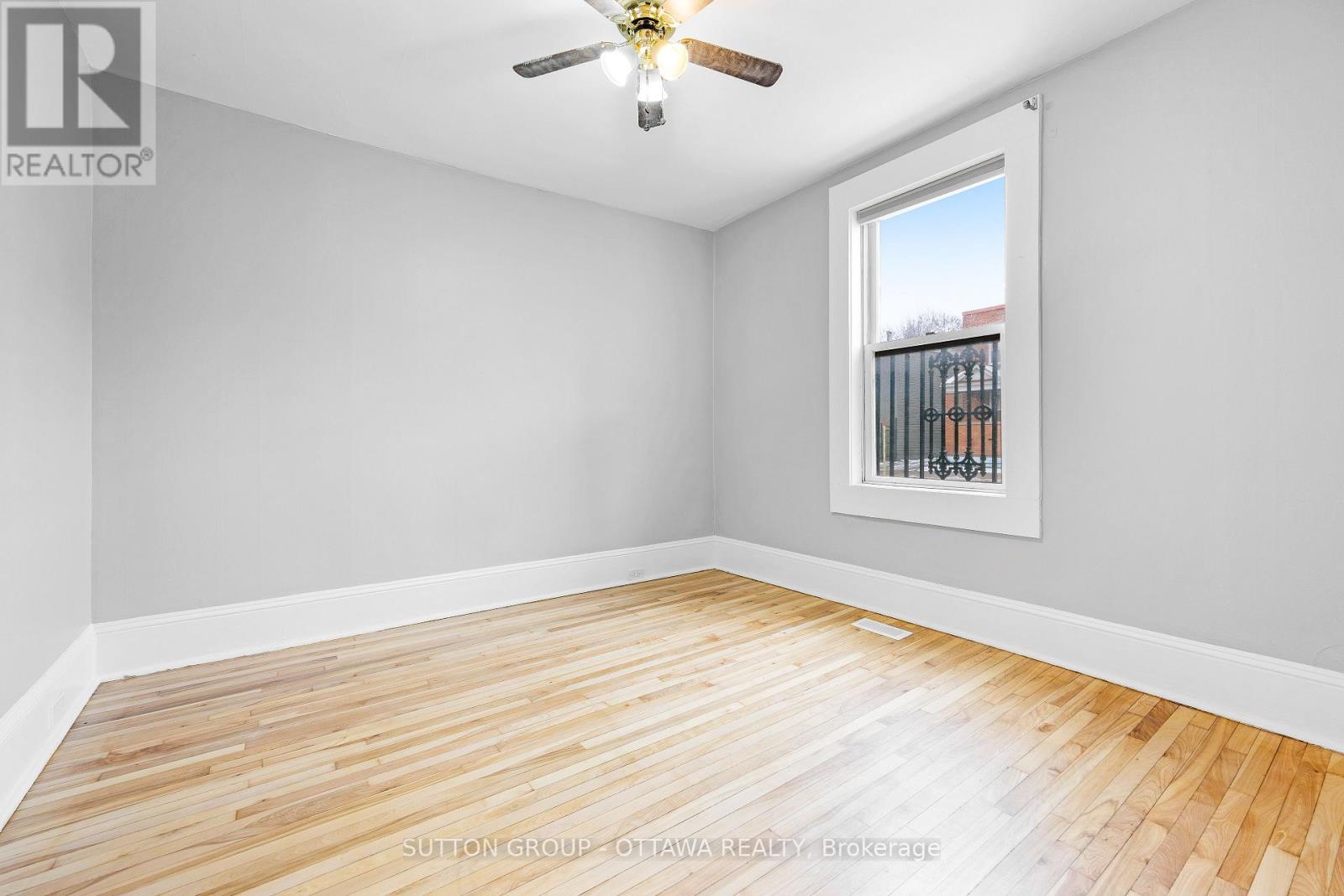 335-337 St Patrick Street, Ottawa, Ontario  K1N 5K6 - Photo 8 - X12057657