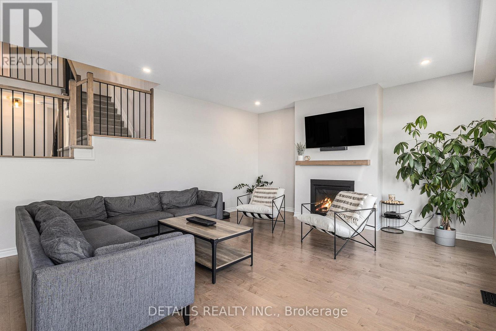 Property at 480 FAMILLE LAPORTE AVENUE image 5