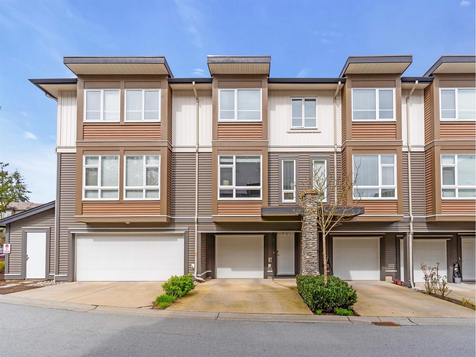 61 5888 144 STREET, surrey, British Columbia
