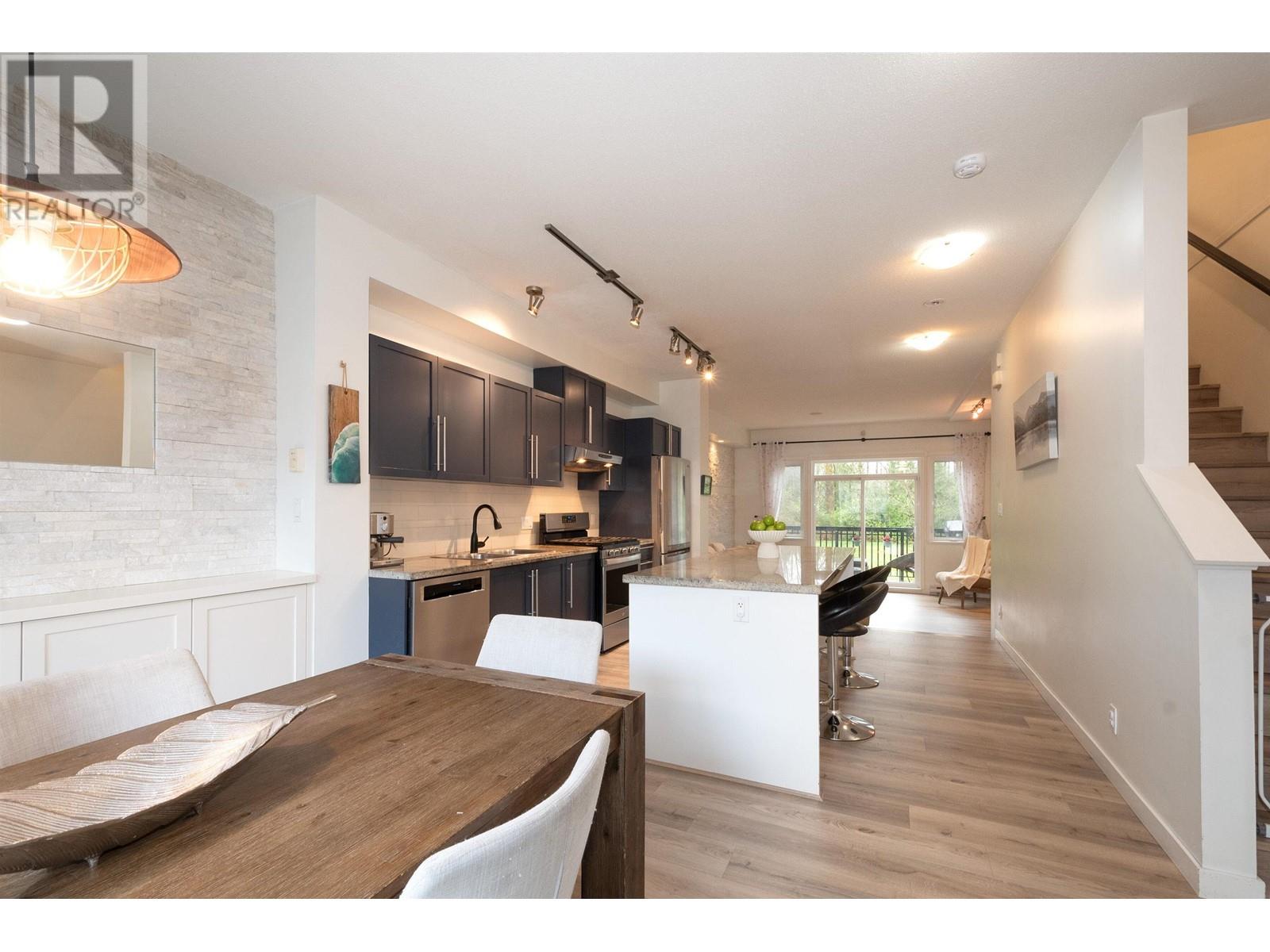 8 1125 Kensal Place, Coquitlam, British Columbia  V3B 0G3 - Photo 11 - R2985156