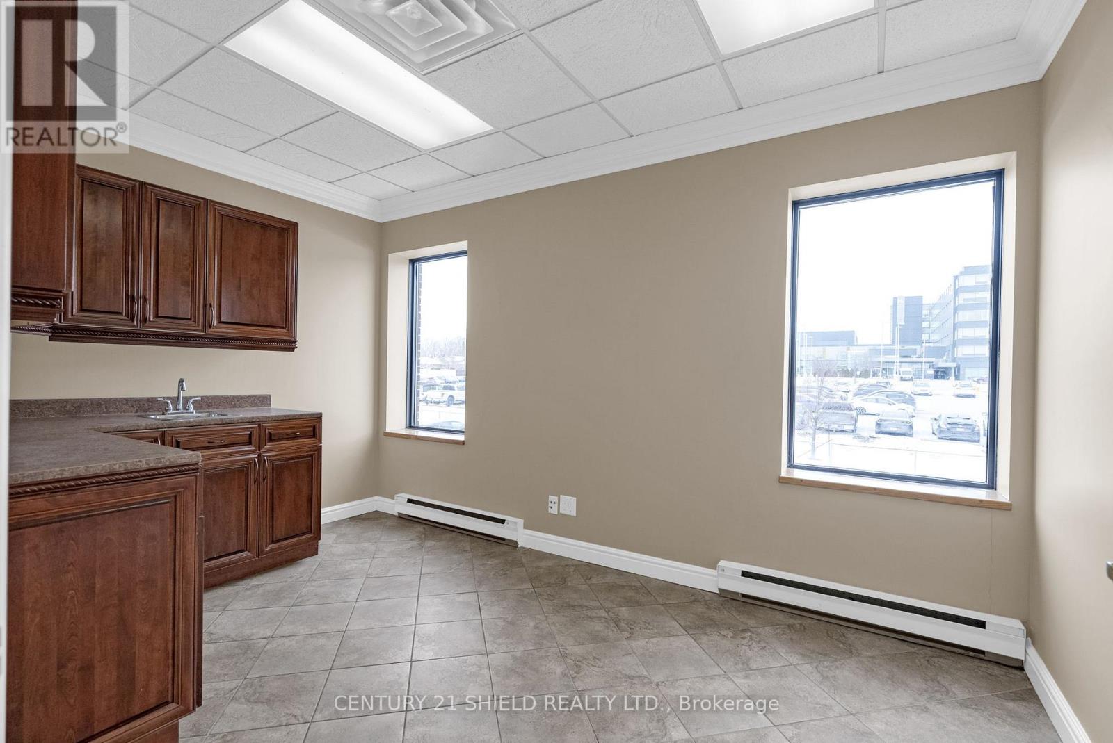 222 - 820 Mcconnell Avenue, Cornwall, Ontario  K6H 4M4 - Photo 6 - X11975970