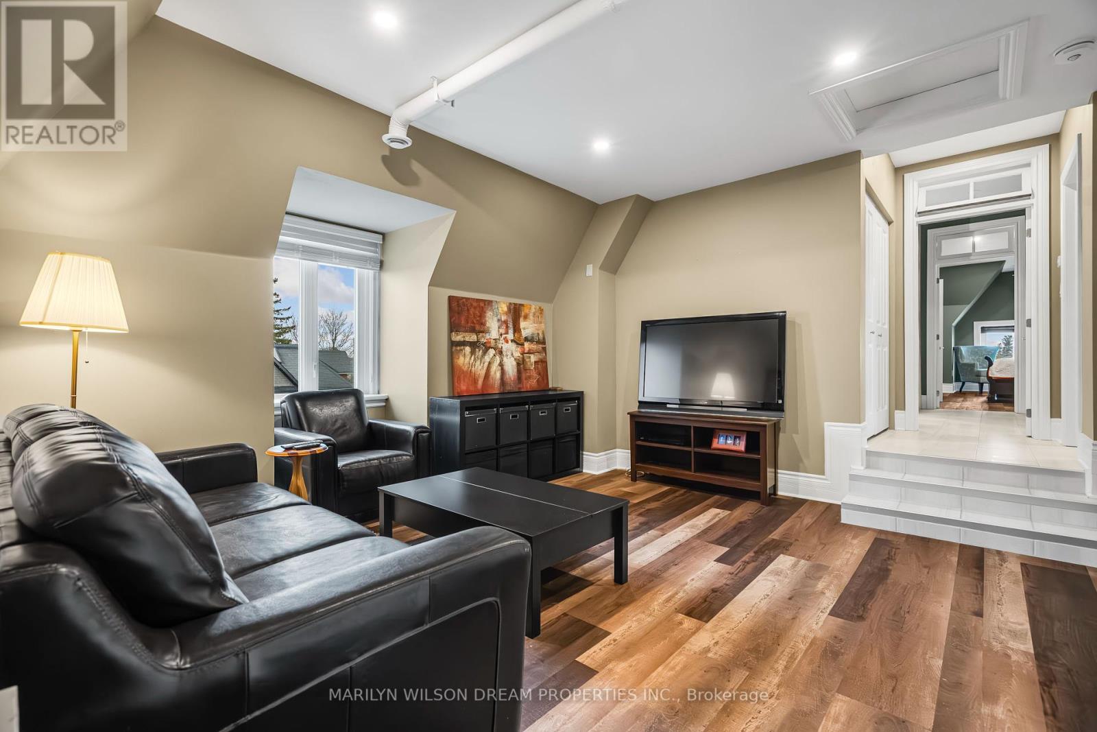 24 Lake Avenue W, Carleton Place, Ontario  K7C 1L4 - Photo 31 - X12057412