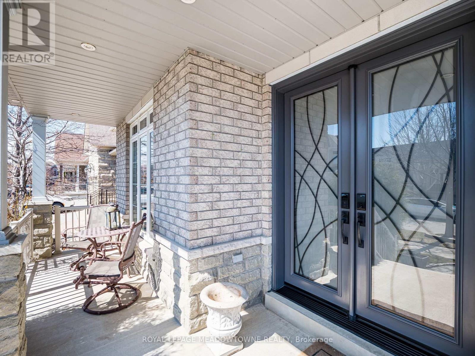 Property at 16 ISAIAH DRIVE image 2
