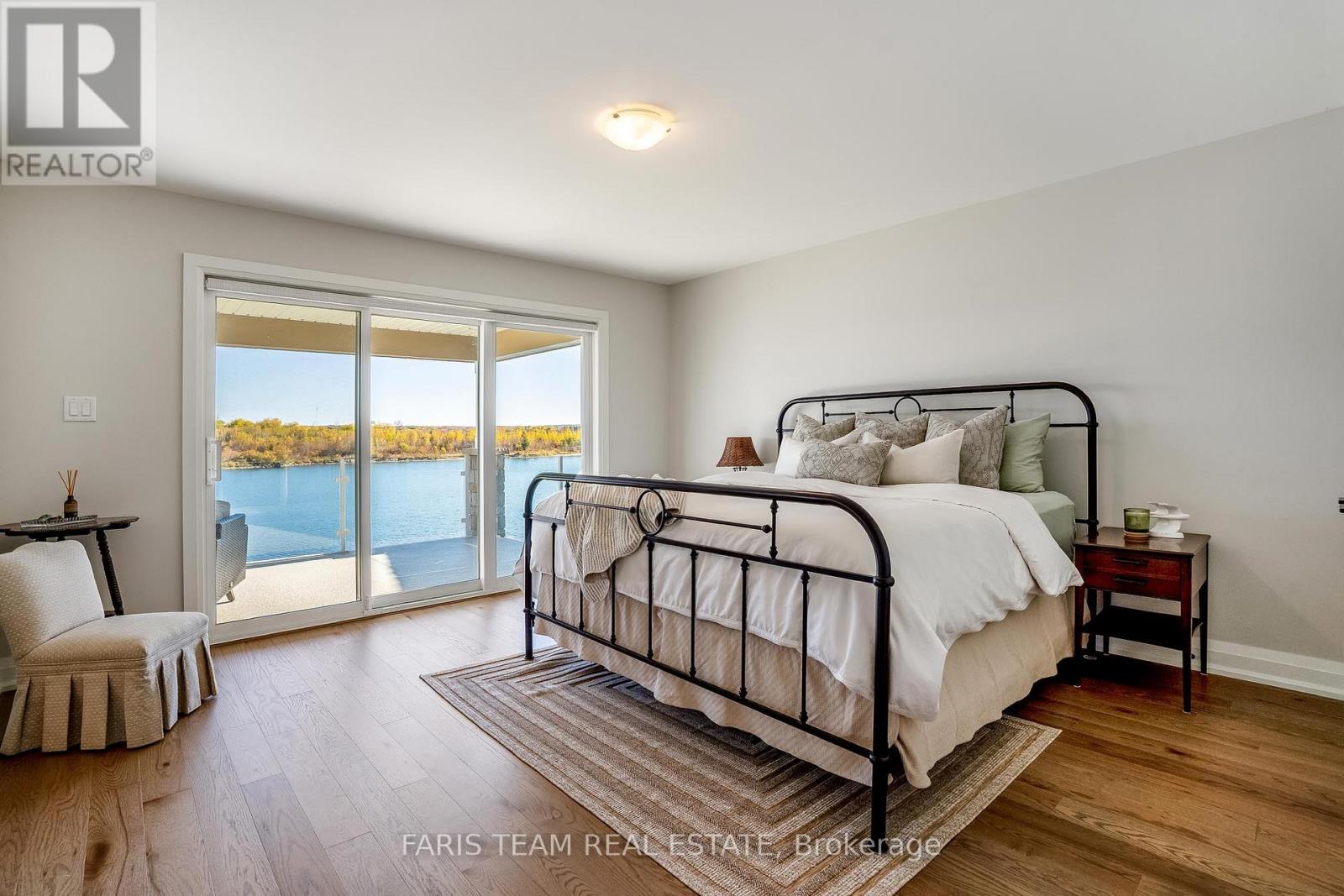 7 Dock Lane, Tay, Ontario  L0K 1R0 - Photo 10 - S12012286
