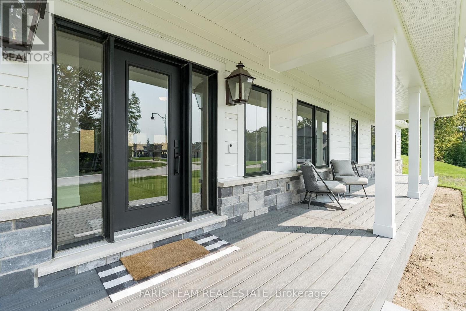 Property at 17 CLYDESDALE COURT image 4