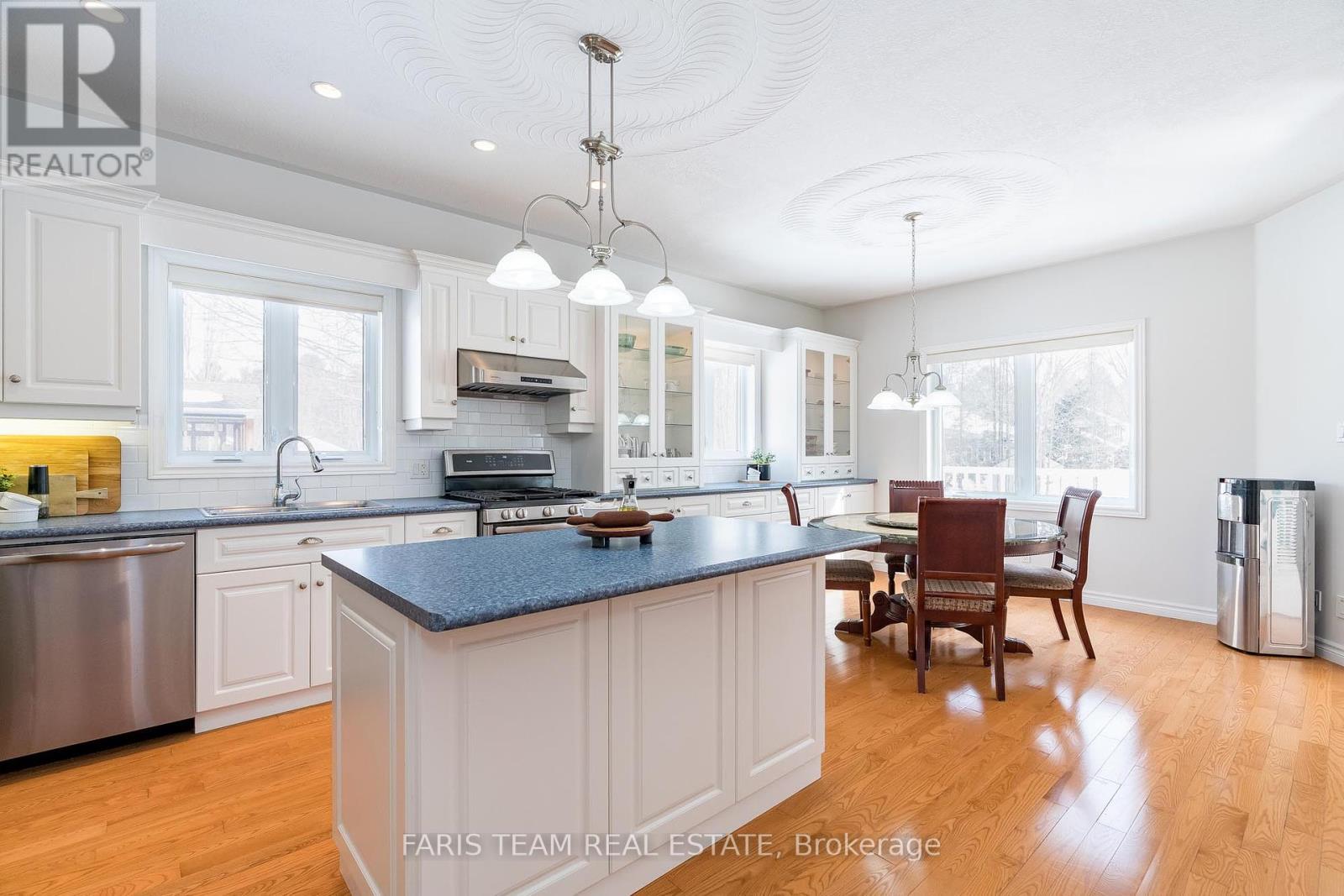 Property at 91 MARYJANE ROAD image 3