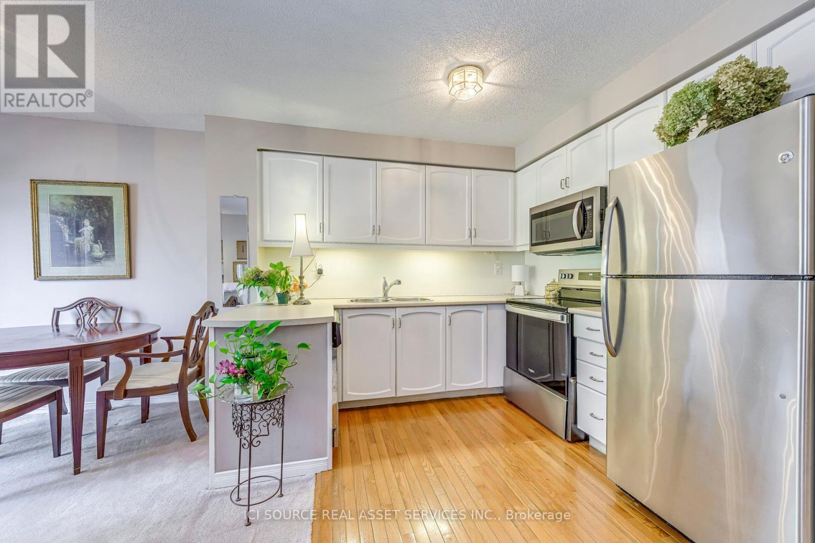 16 - 3100 Fifth Line W, Mississauga, Ontario  L5L 5V5 - Photo 6 - W12055686