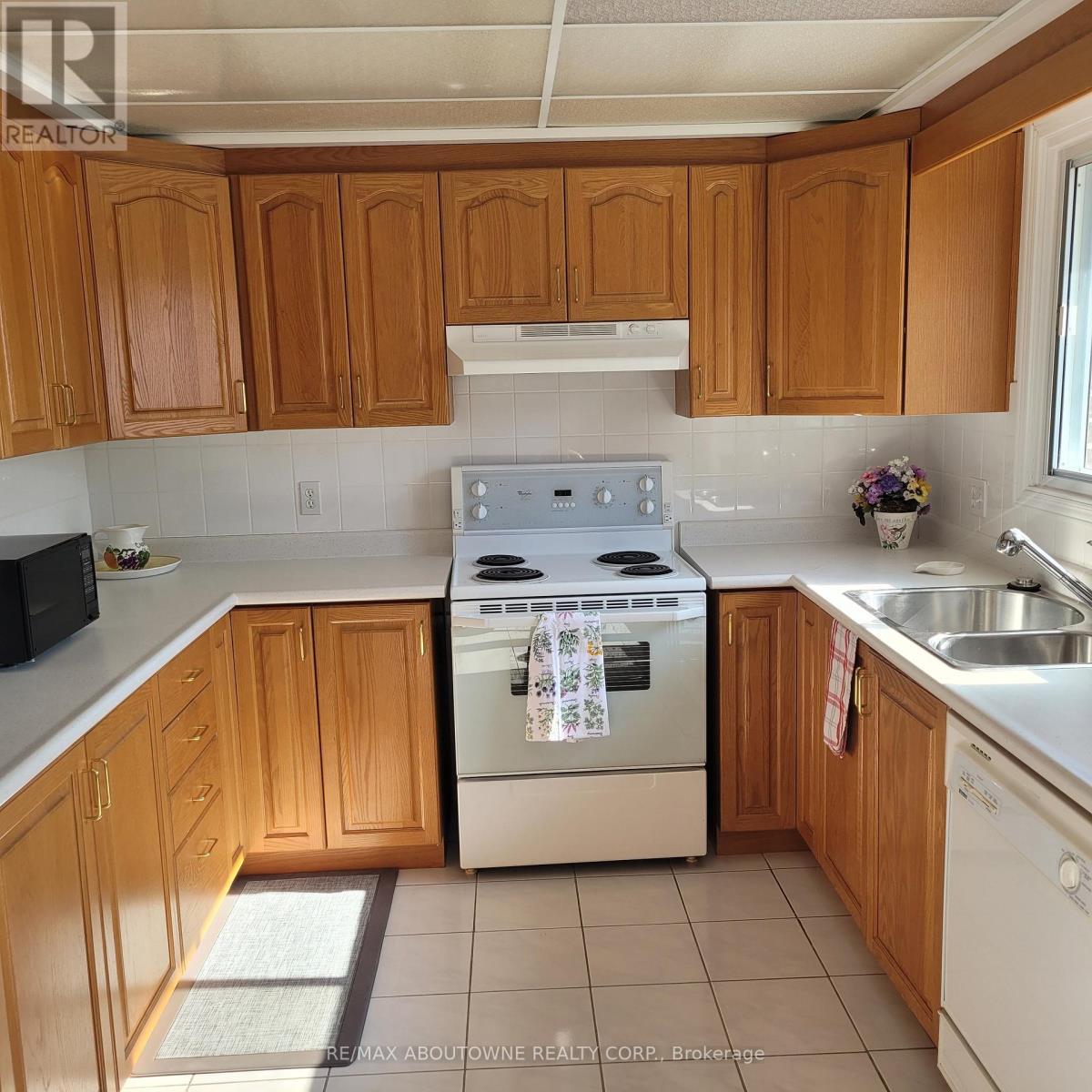 91 Curtis Road, Brampton, Ontario  L6Y 2J6 - Photo 22 - W12057730