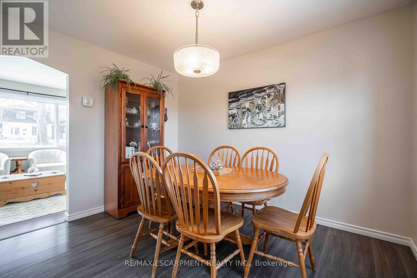 Property at 2279 KING STREET E image 5