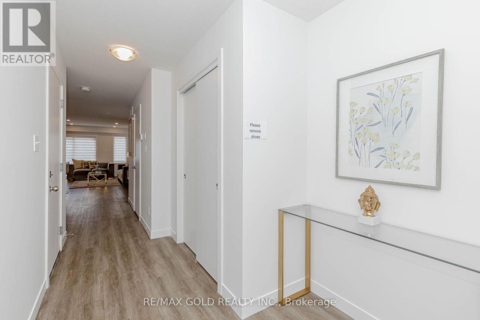 Property at 107 PONY WAY image 5