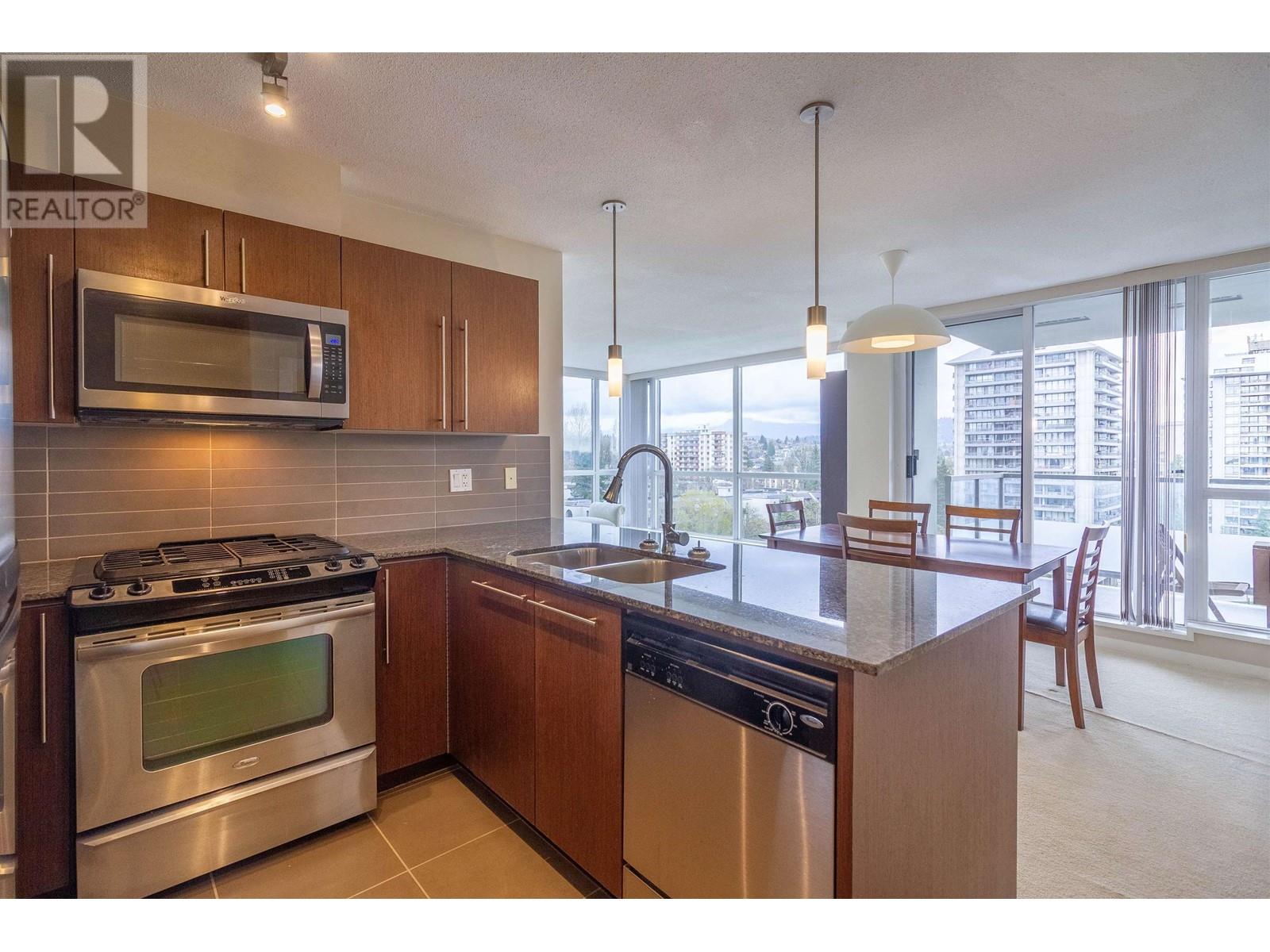 1406 4888 Brentwood Drive, Burnaby, British Columbia  V5C 0C6 - Photo 2 - R2985297