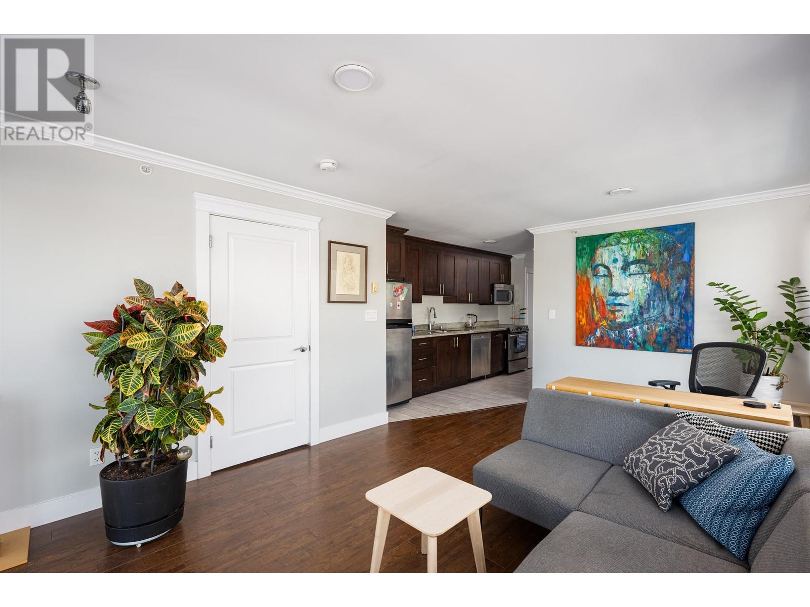 303 2009 E Hastings Street, Vancouver, British Columbia  V5L 1T9 - Photo 5 - R2985312