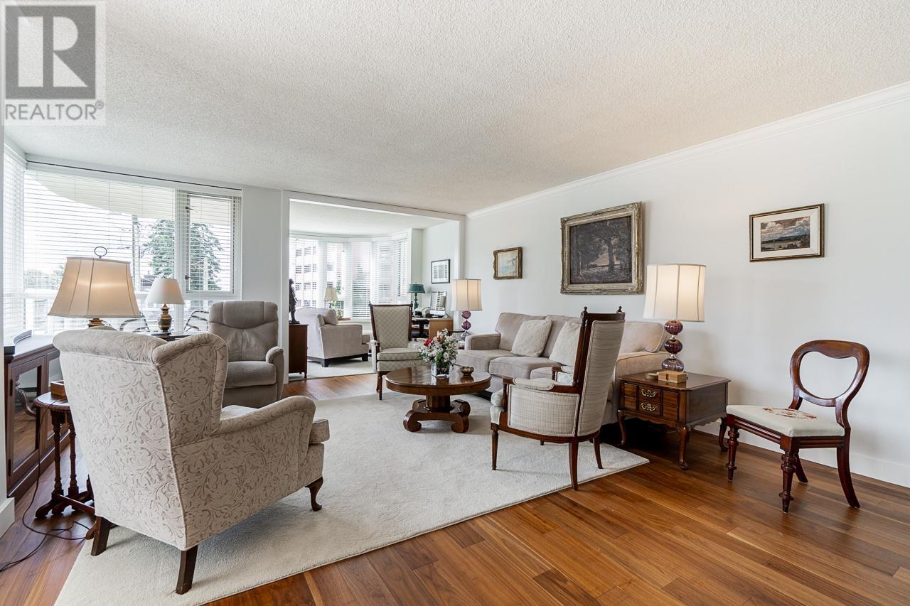 301 2203 Bellevue Avenue, West Vancouver, British Columbia  V7V 4V7 - Photo 10 - R2985317