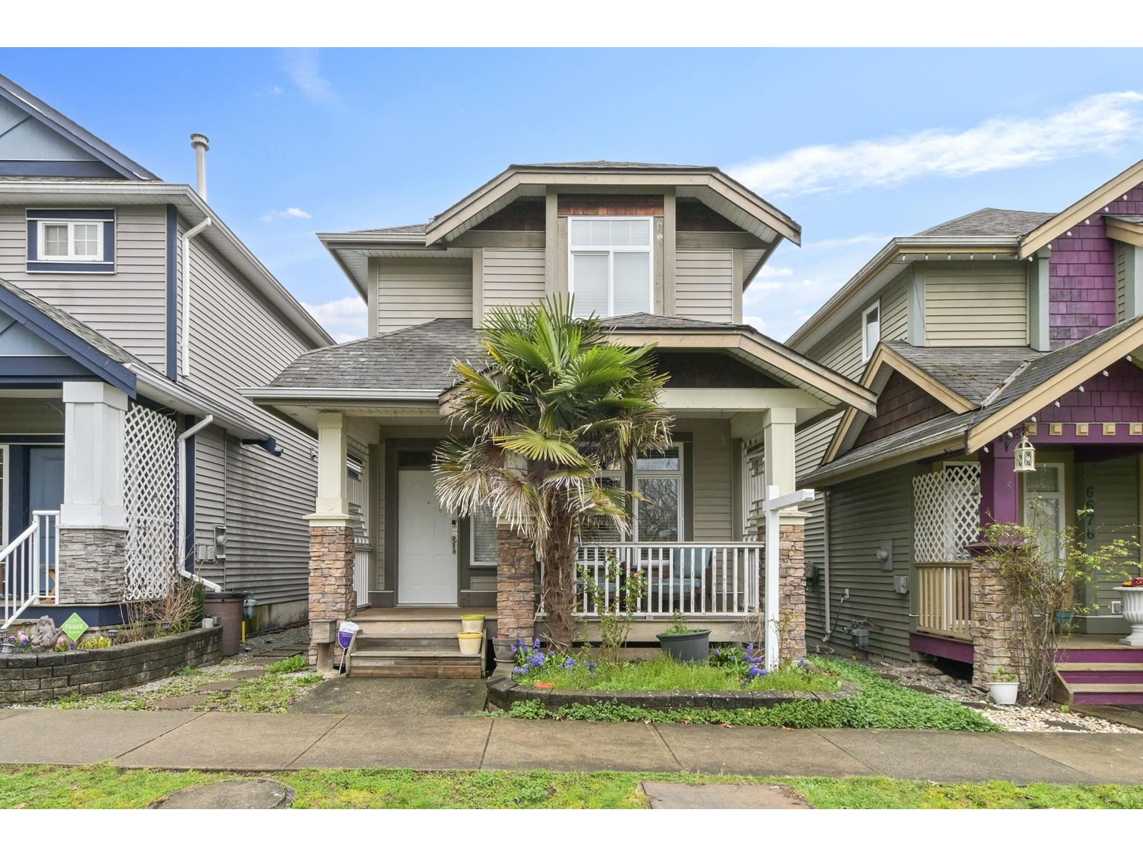 Property at 6680 193A STREET image 1