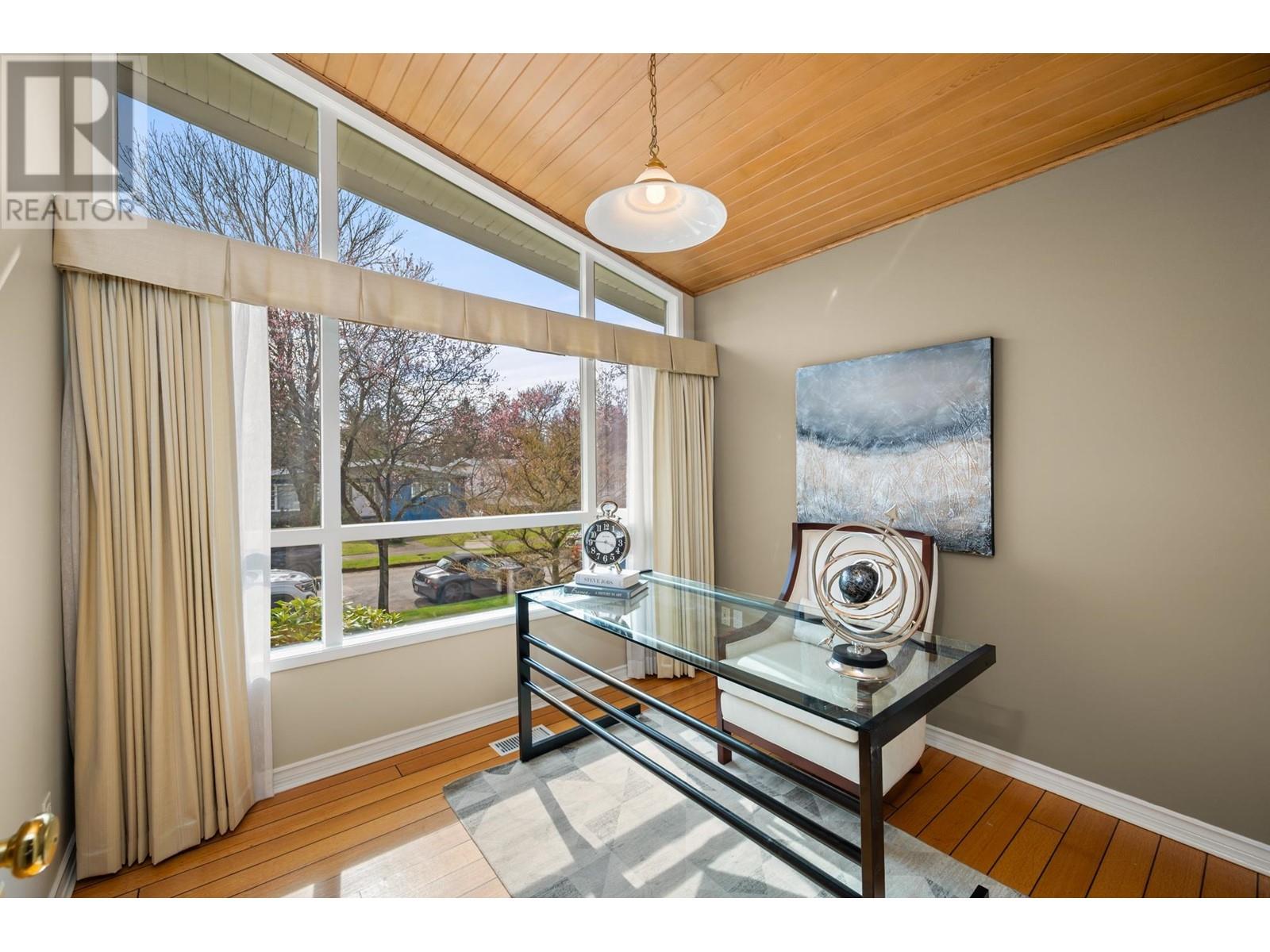 3025 E 59th Avenue, Vancouver, British Columbia  V5S 2B2 - Photo 10 - R2985347