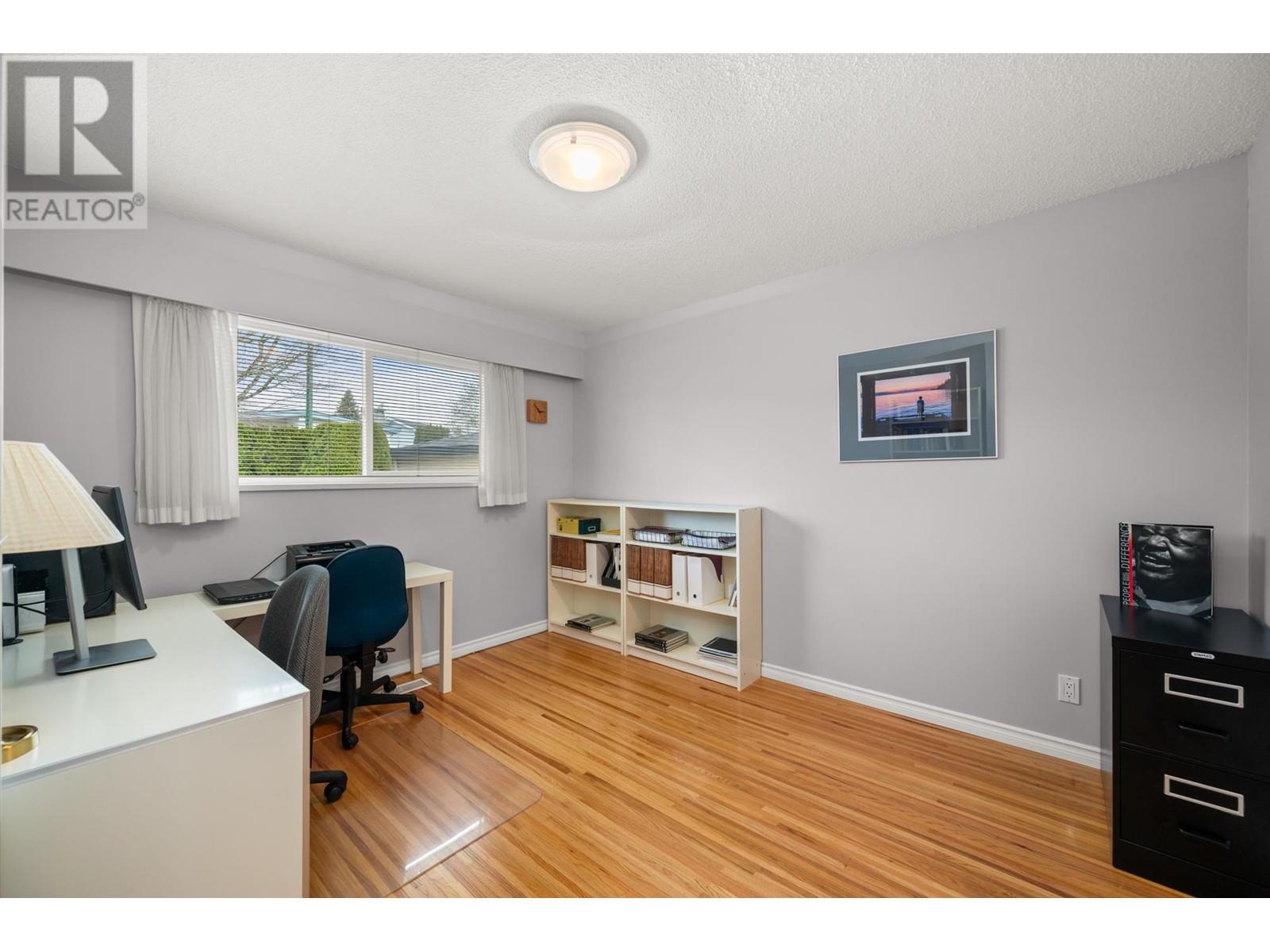 3025 E 59th Avenue, Vancouver, British Columbia  V5S 2B2 - Photo 27 - R2985347