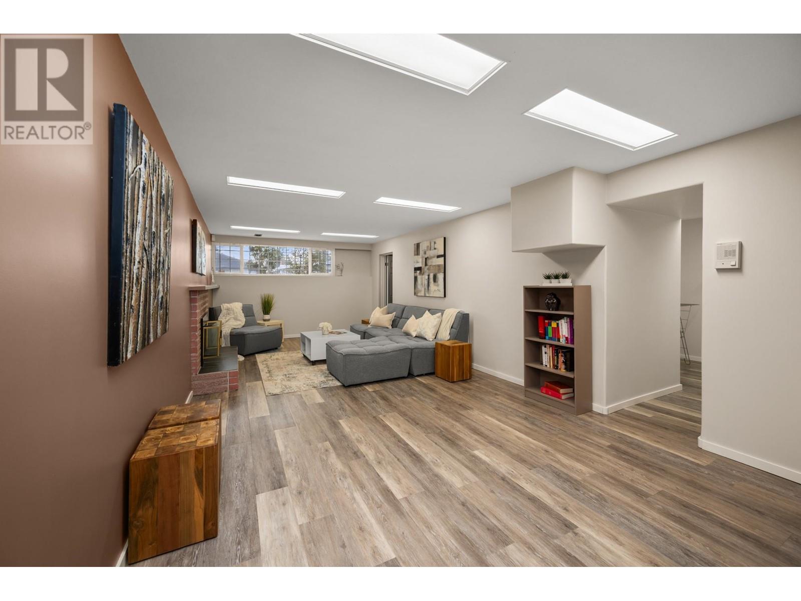 3025 E 59th Avenue, Vancouver, British Columbia  V5S 2B2 - Photo 30 - R2985347