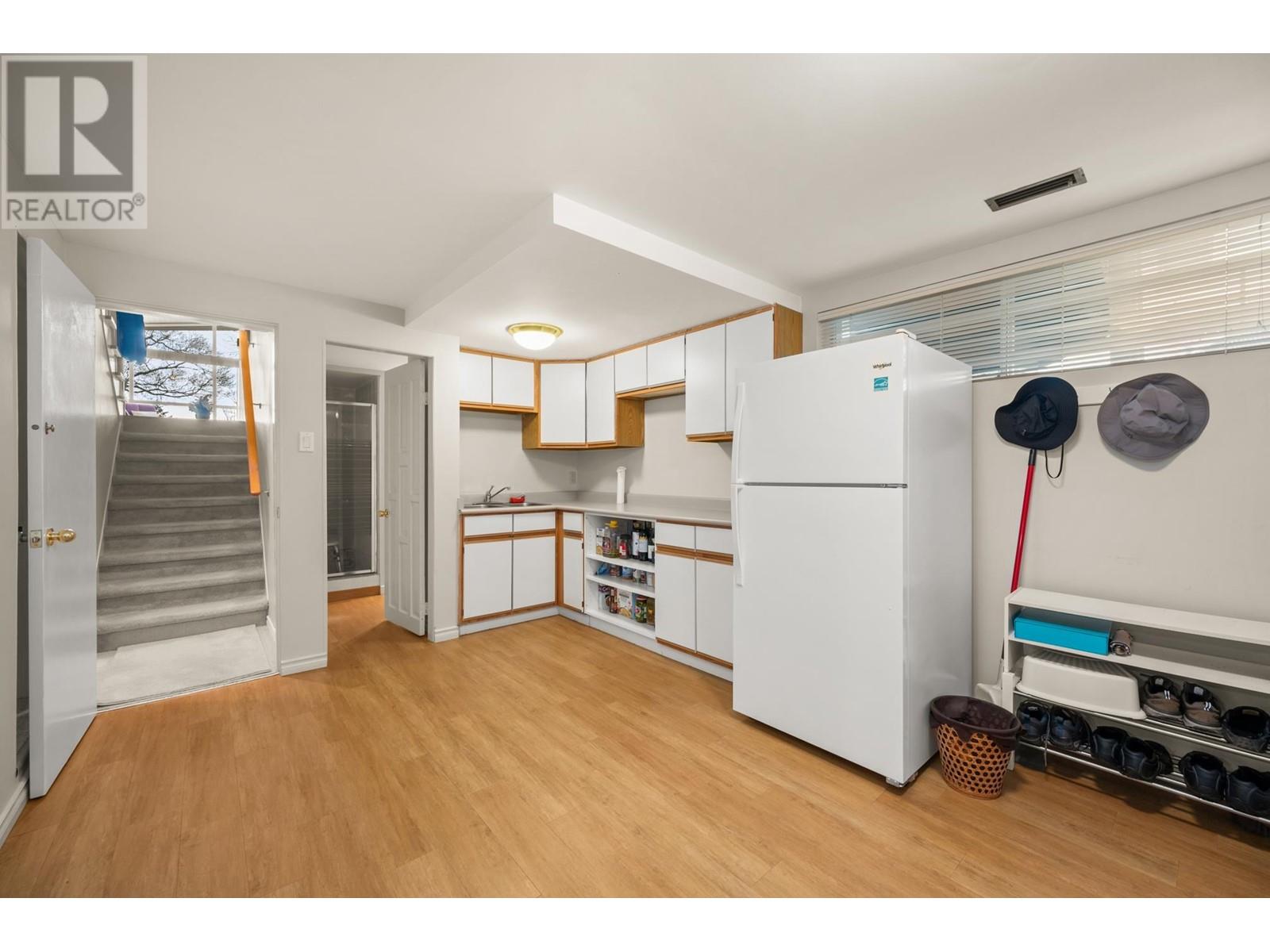 3025 E 59th Avenue, Vancouver, British Columbia  V5S 2B2 - Photo 35 - R2985347