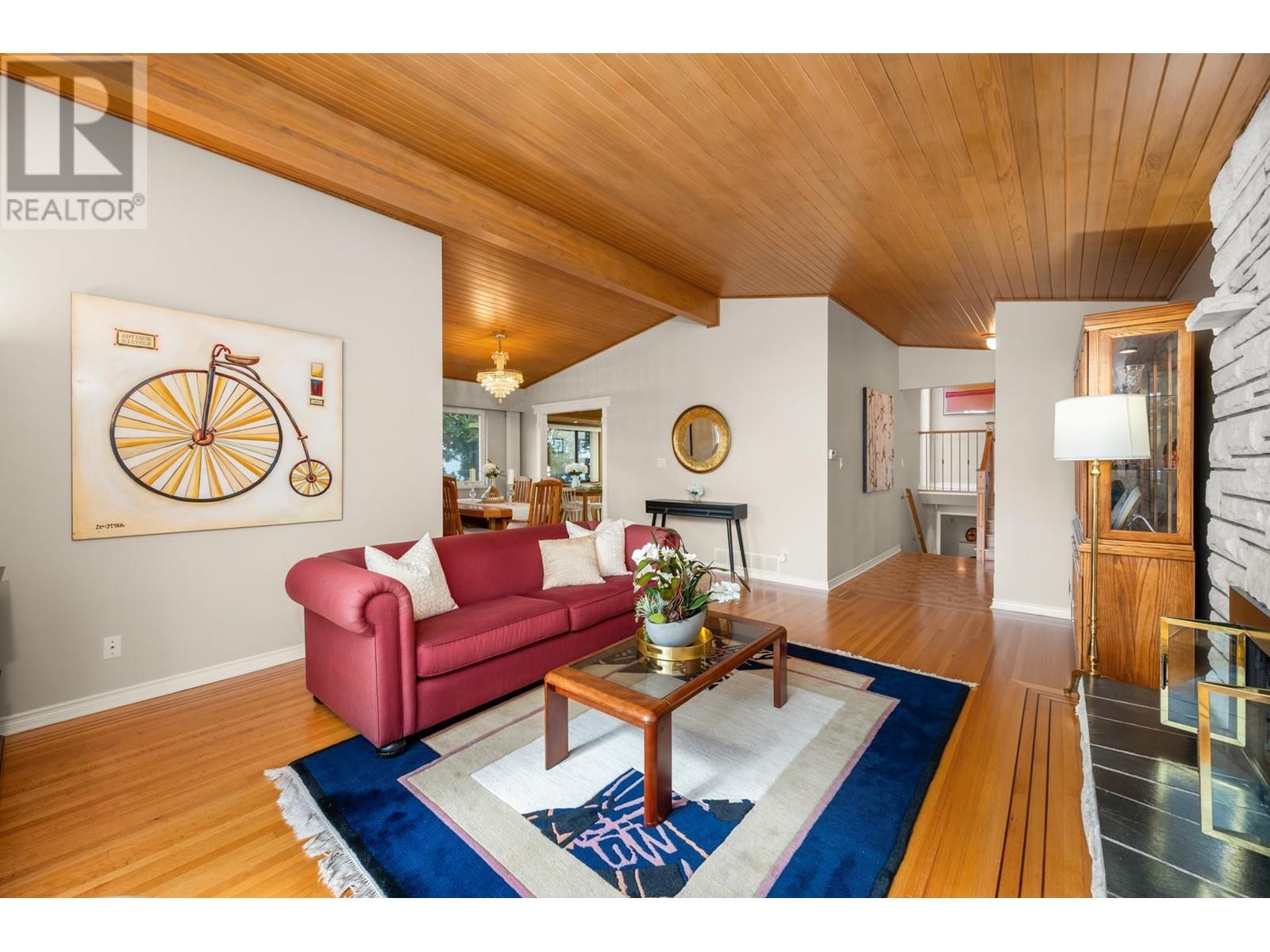 3025 E 59th Avenue, Vancouver, British Columbia  V5S 2B2 - Photo 9 - R2985347