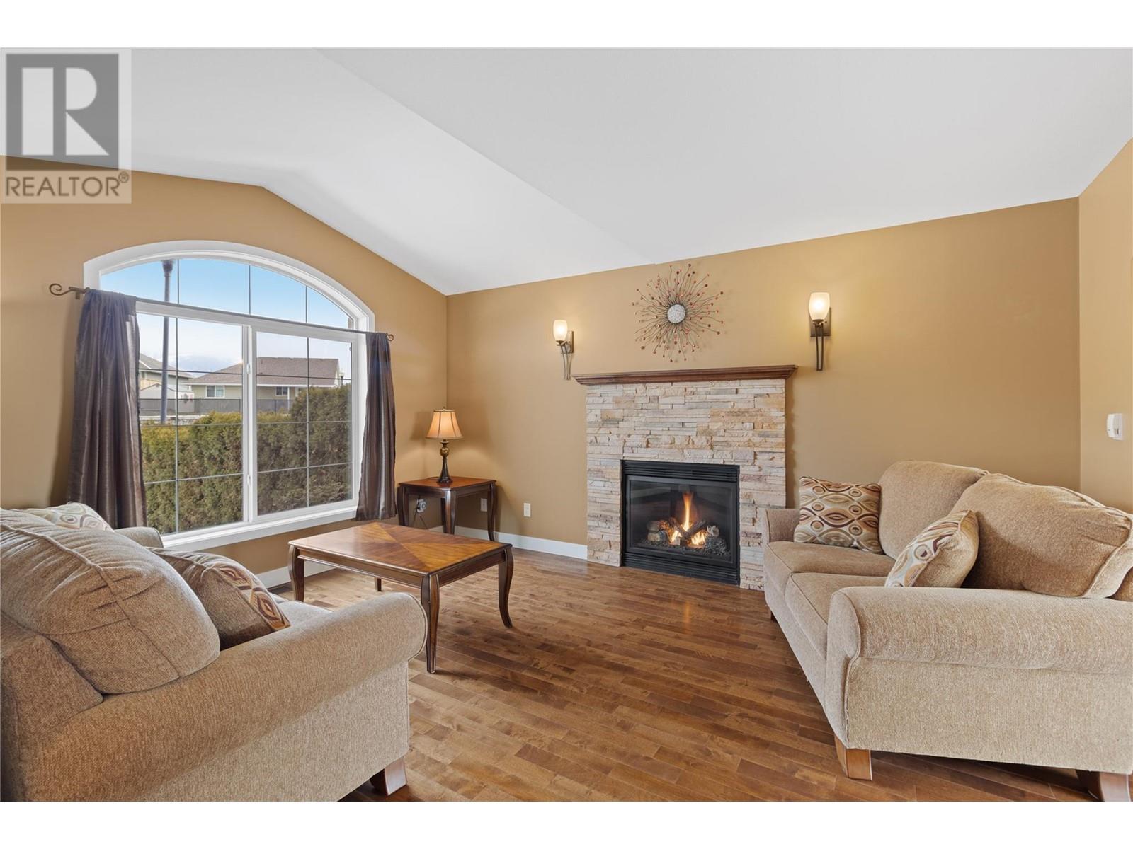 Property at 1036 Quails Roost Court image 5