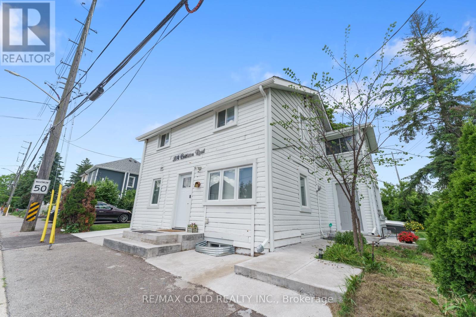 Property at 2014 EMBLETON ROAD image 2