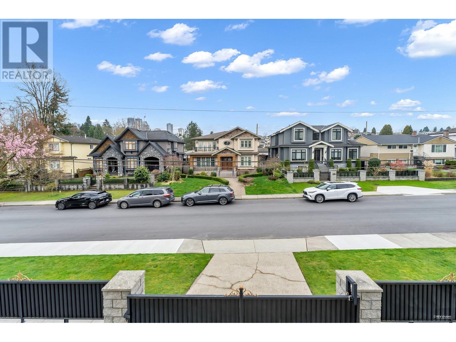 4306 Pinewood Crescent, Burnaby, British Columbia  V5G 2J8 - Photo 28 - R2984713