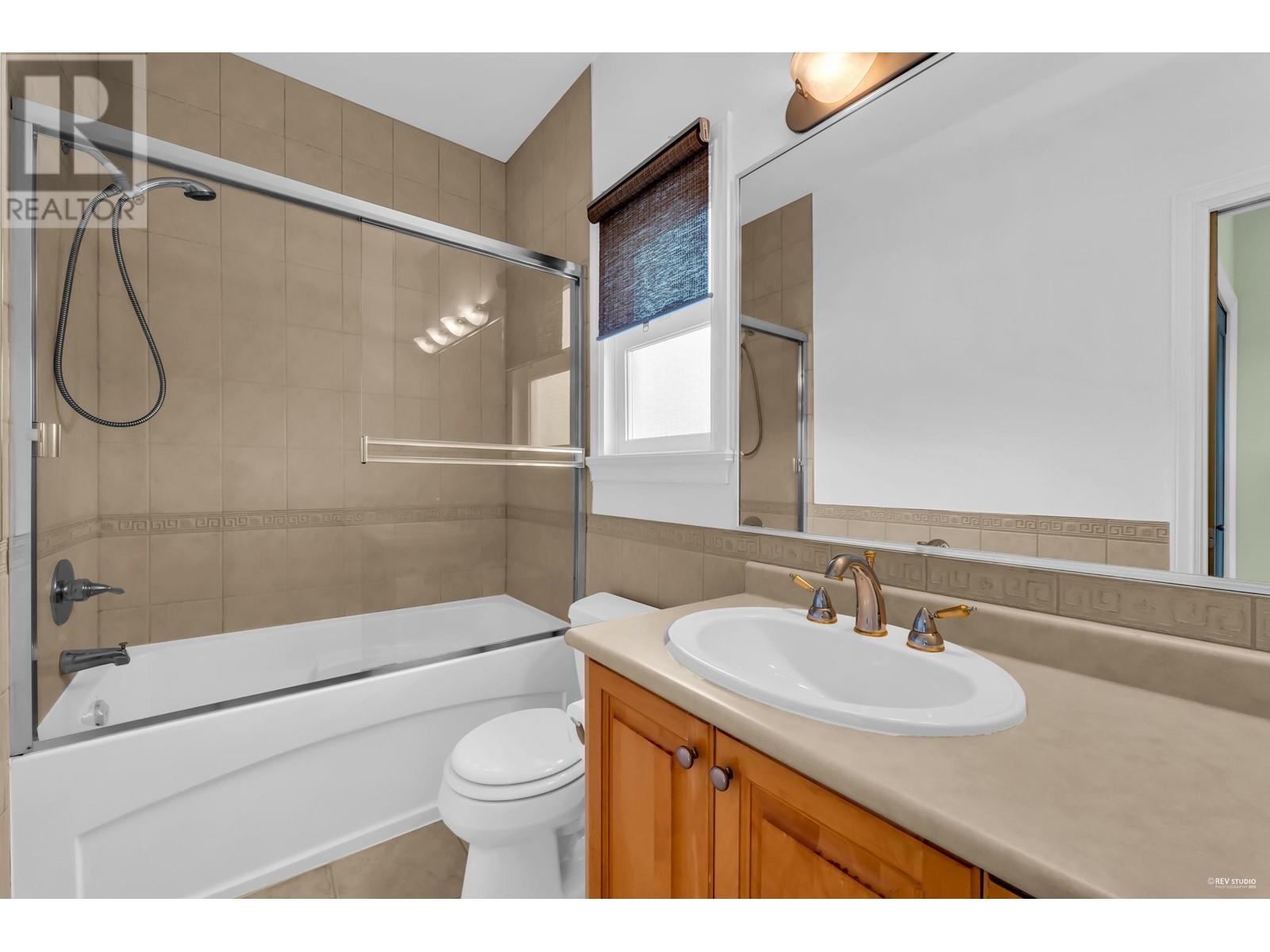 4306 Pinewood Crescent, Burnaby, British Columbia  V5G 2J8 - Photo 22 - R2984713