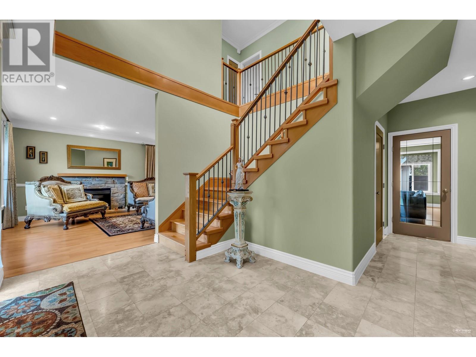4306 Pinewood Crescent, Burnaby, British Columbia  V5G 2J8 - Photo 25 - R2984713