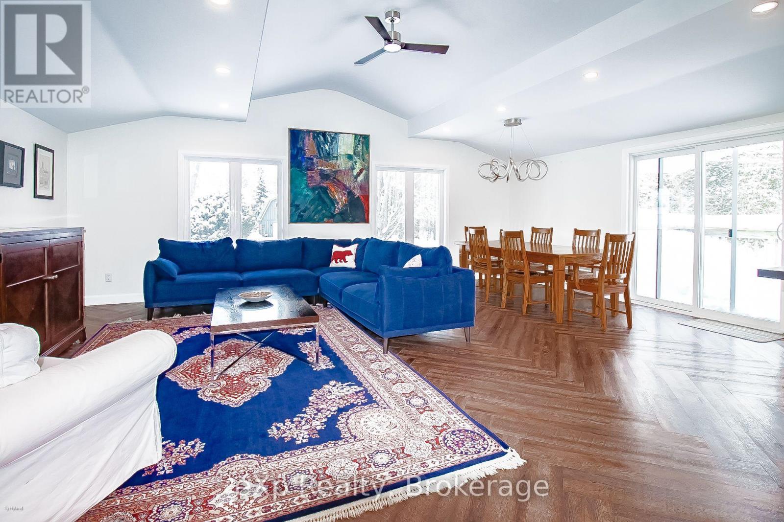 208 Pellisier Street, Grey Highlands, Ontario  N0C 1E0 - Photo 17 - X12055180