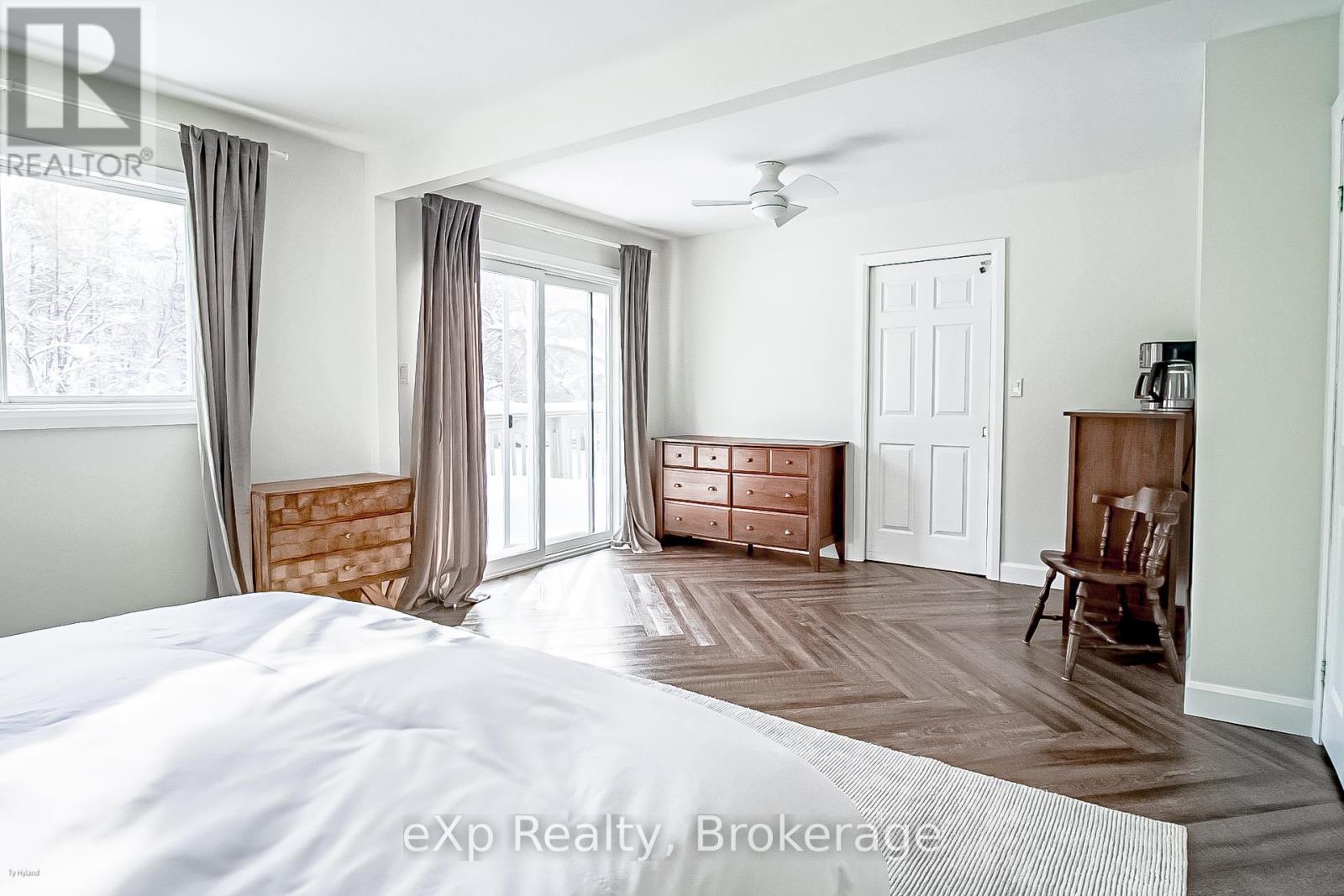 208 Pellisier Street, Grey Highlands, Ontario  N0C 1E0 - Photo 19 - X12055180