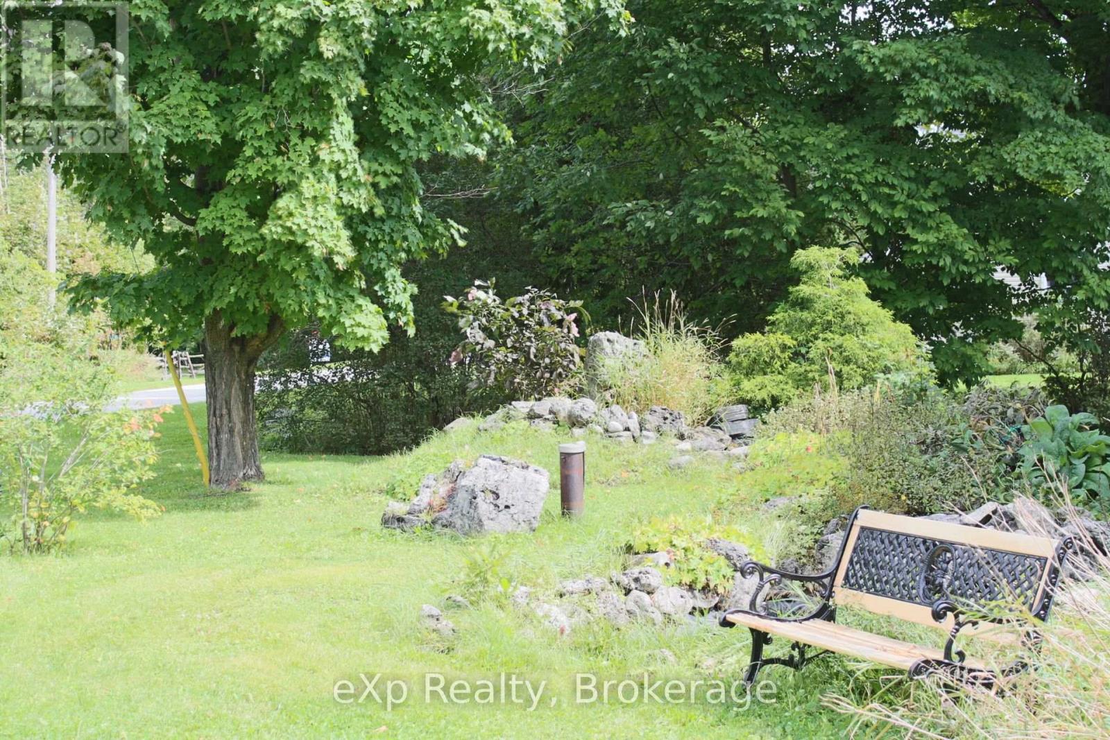 208 Pellisier Street, Grey Highlands, Ontario  N0C 1E0 - Photo 7 - X12055180