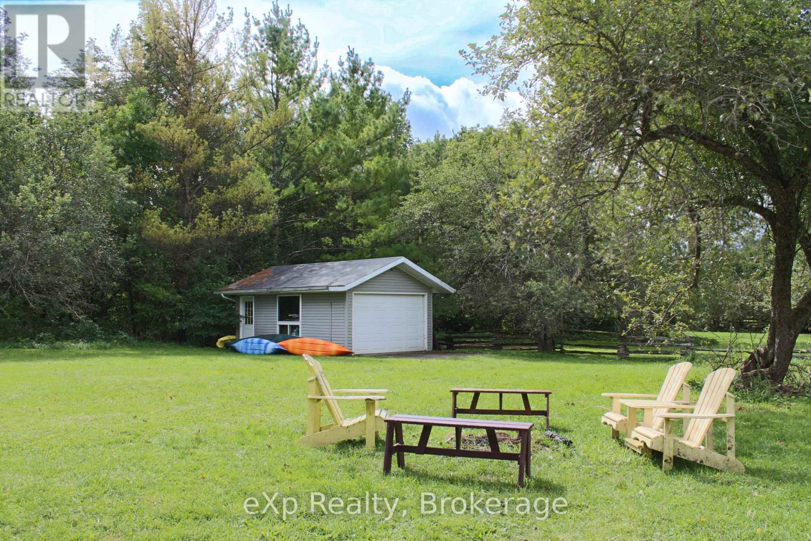 208 Pellisier Street, Grey Highlands, Ontario  N0C 1E0 - Photo 8 - X12055180