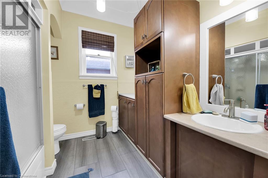31 Centennial Parkway, Stoney Creek, Ontario  L8G 2C1 - Photo 16 - 40712811