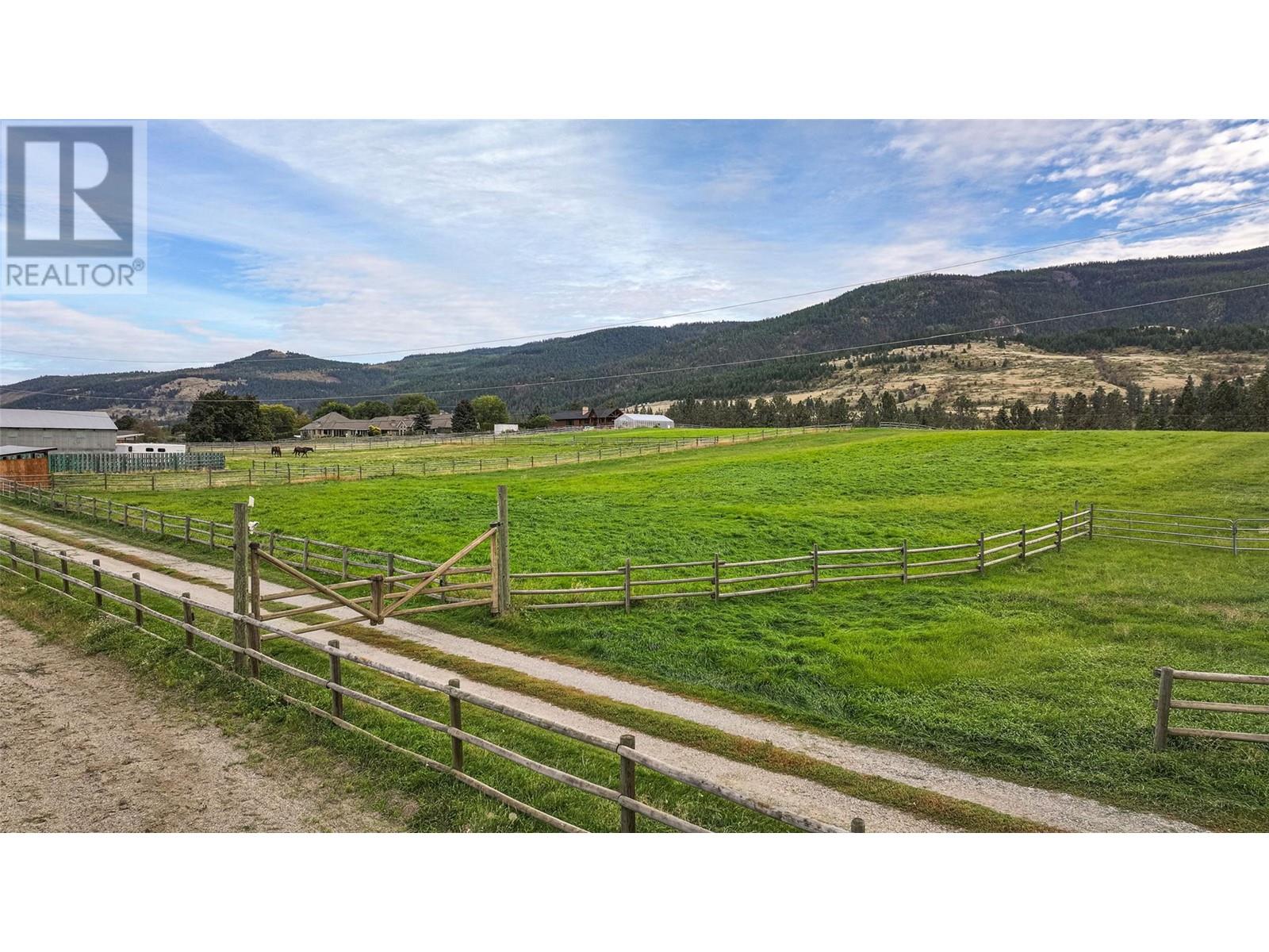 9109 Mackie Drive, Coldstream, British Columbia  V1B 1H1 - Photo 59 - 10341168