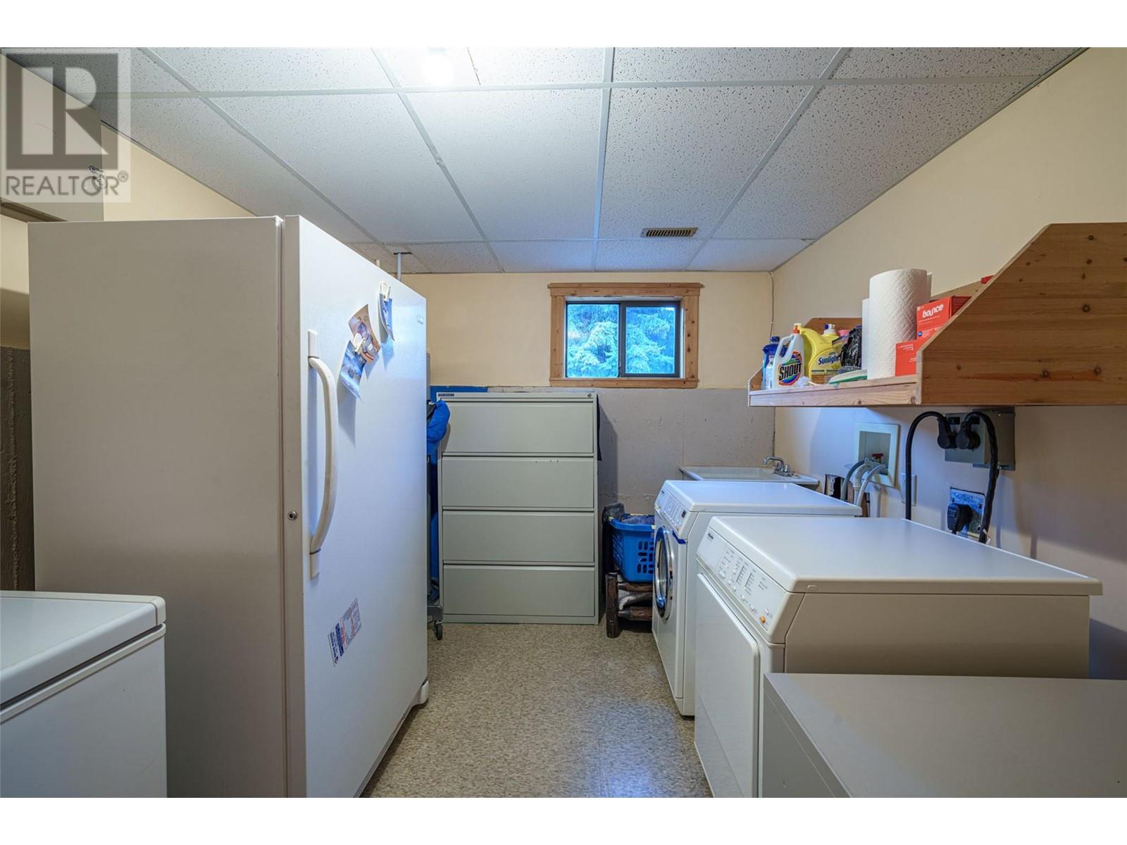 Property at 9109 Mackie Drive image 2