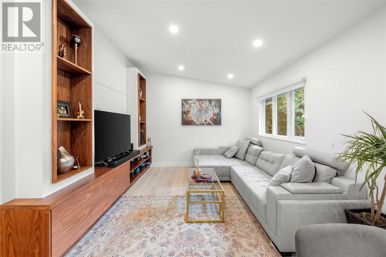497 Craigmohr Drive, West Vancouver, British Columbia  V7S 1W7 - Photo 15 - R2985364