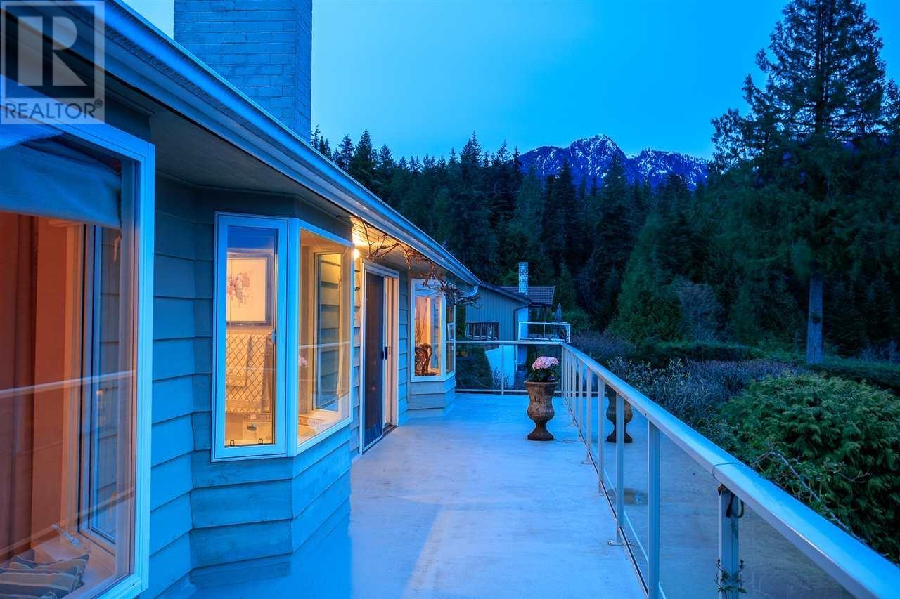 497 Craigmohr Drive, West Vancouver, British Columbia  V7S 1W7 - Photo 17 - R2985364