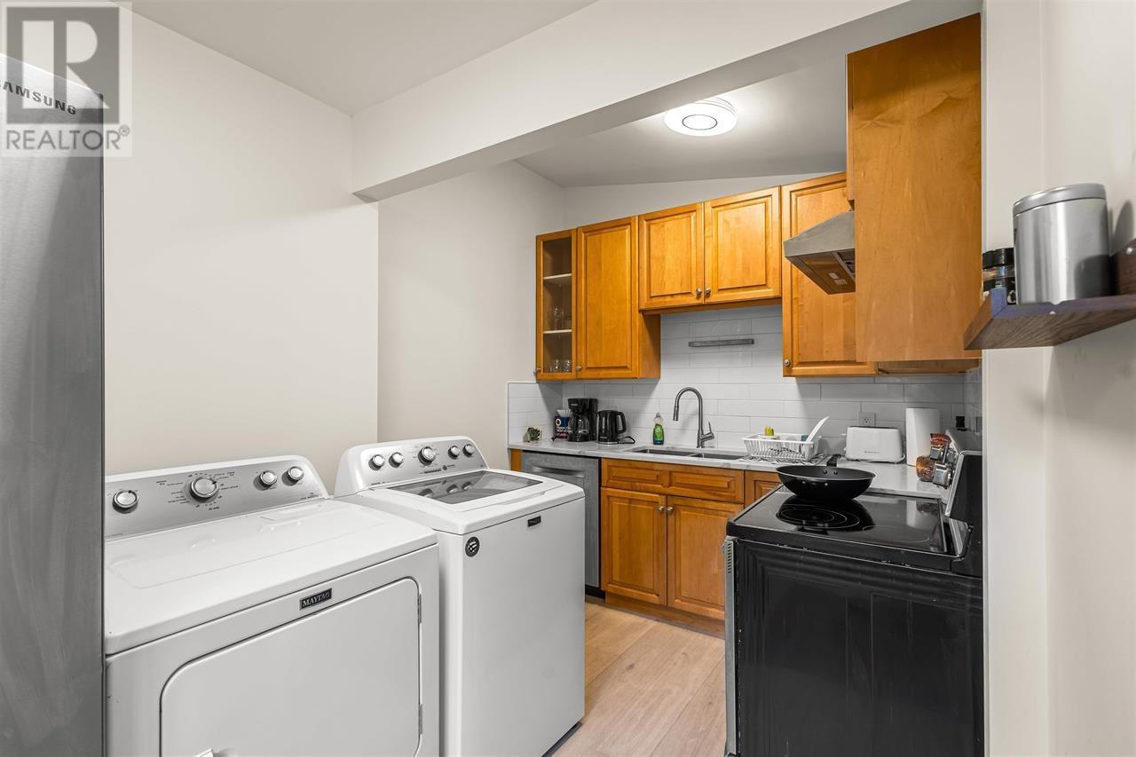 497 Craigmohr Drive, West Vancouver, British Columbia  V7S 1W7 - Photo 34 - R2985364