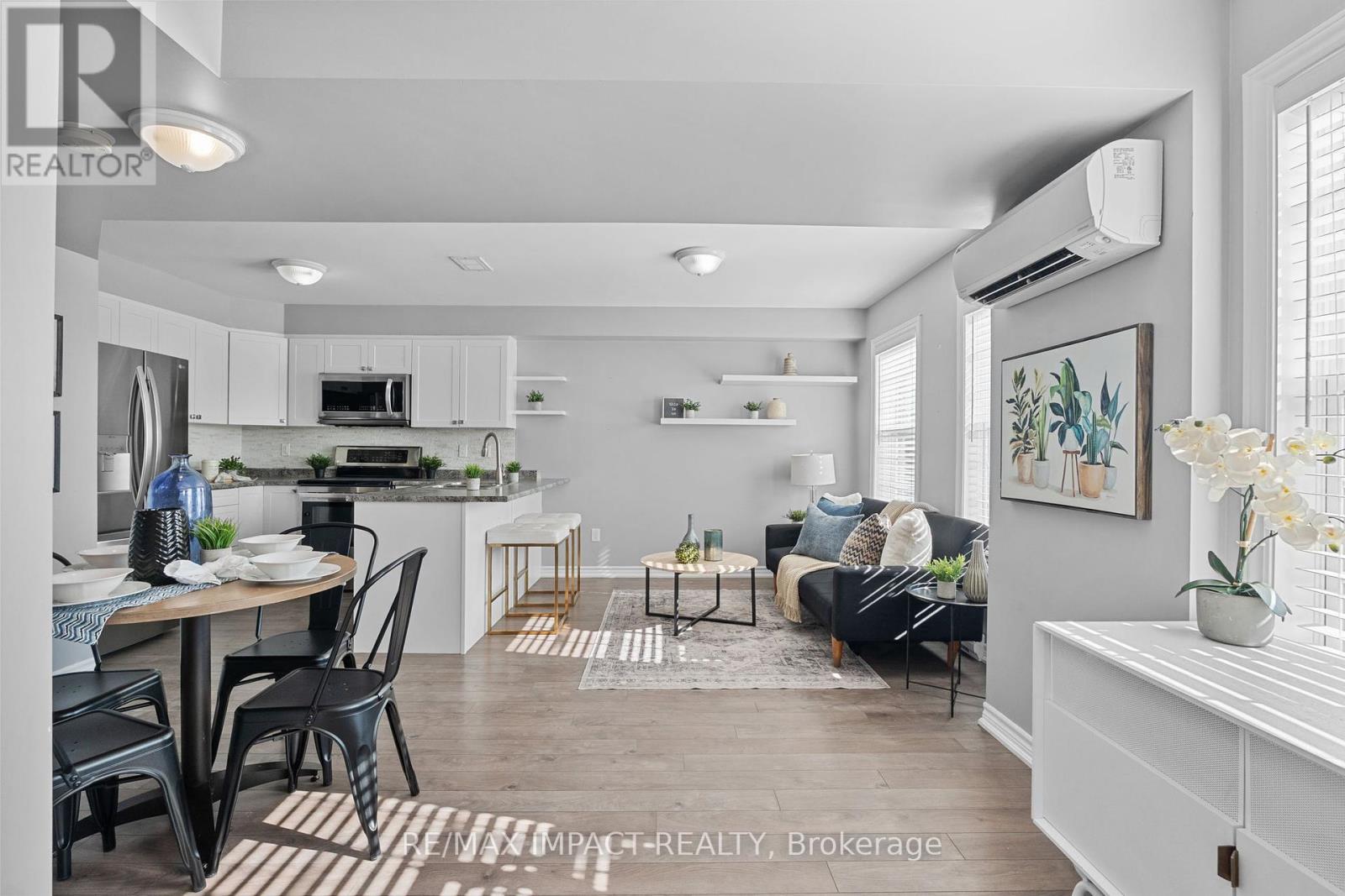208 - 440 LONSBERRY DRIVE, Cobourg, Ontario