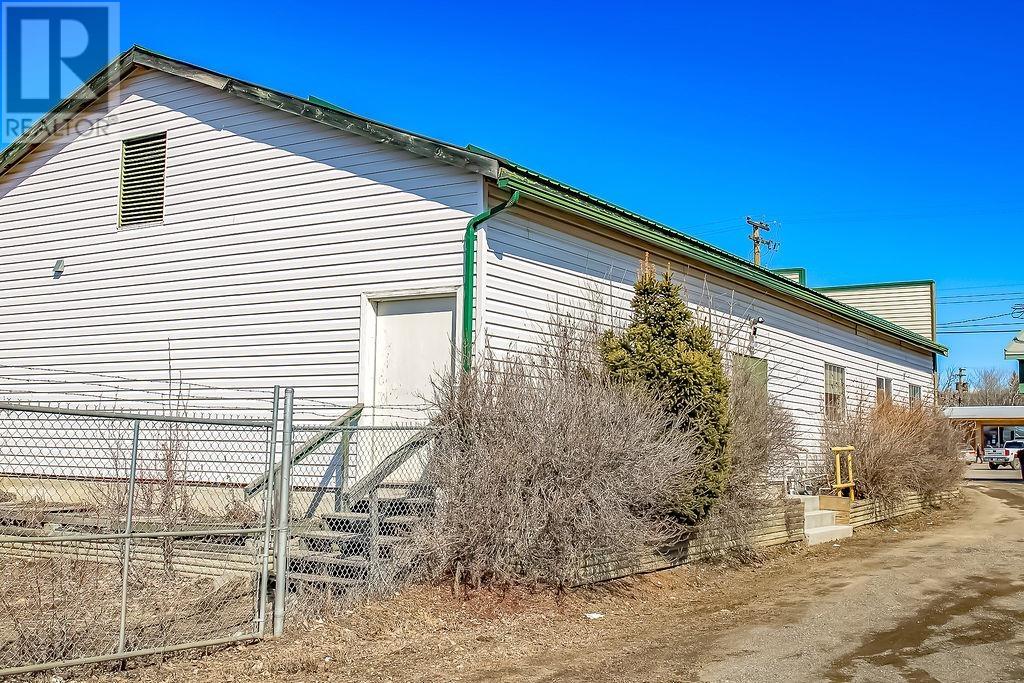 431 W Stuart Drive, Fort St. James, British Columbia  V0J 1P0 - Photo 13 - C8067969