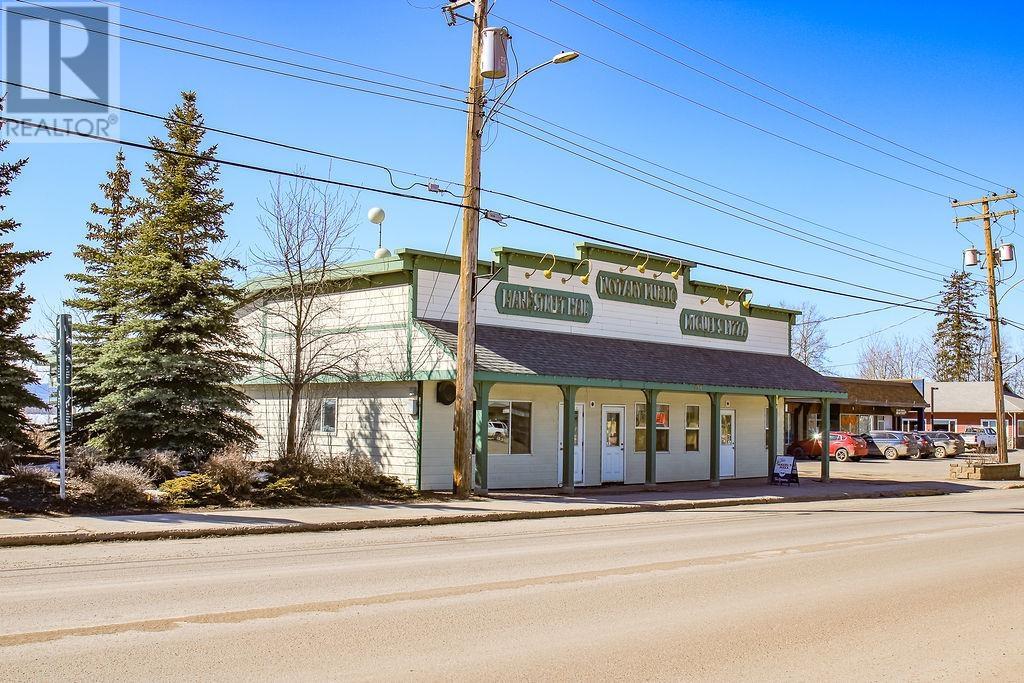 431 W Stuart Drive, Fort St. James, British Columbia  V0J 1P0 - Photo 3 - C8067969