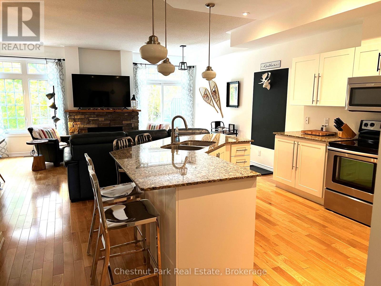 20 - 689616 Monterra Road, Blue Mountains, Ontario  L9Y 0W3 - Photo 6 - X12057809