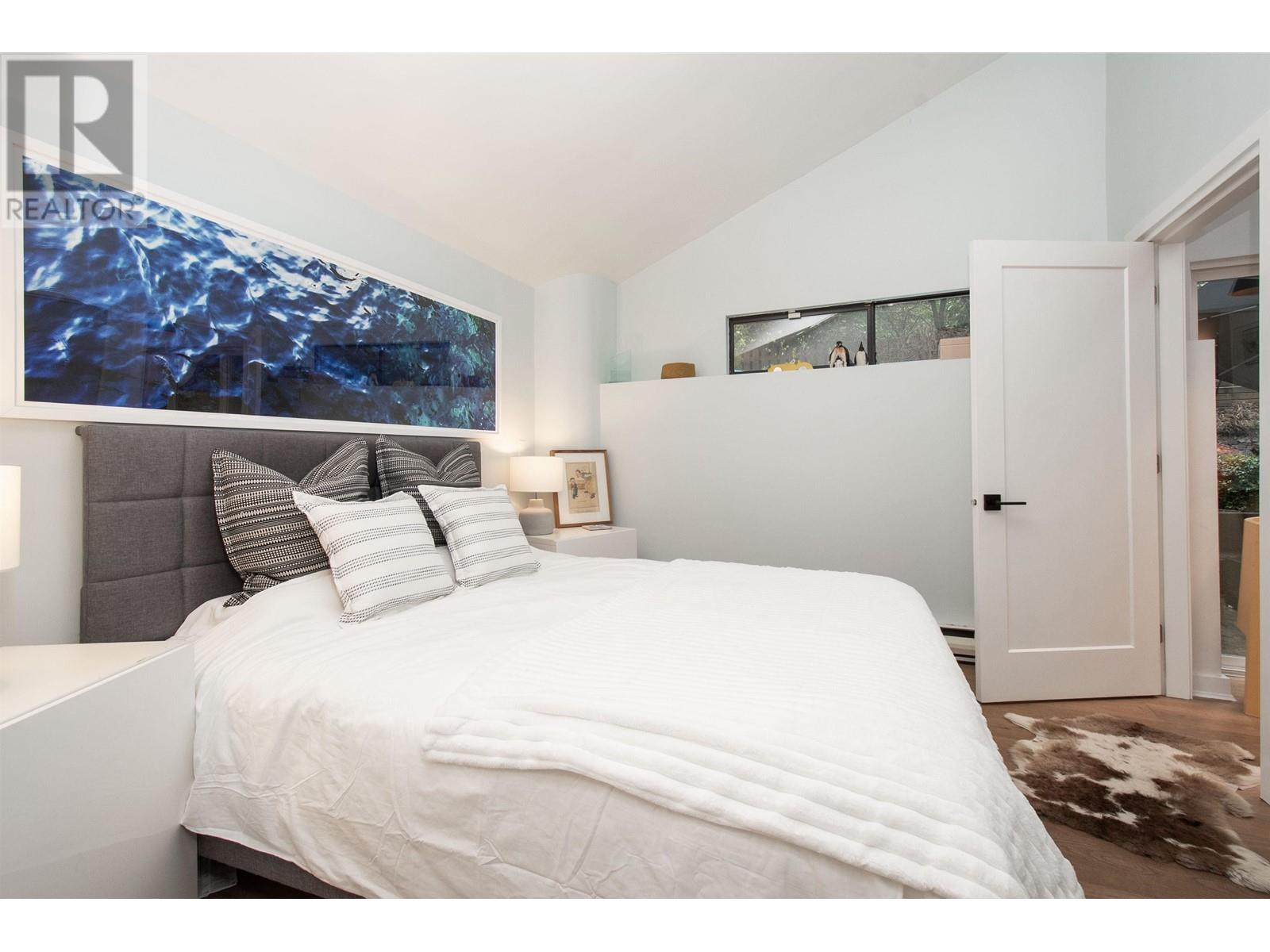 1043 Kinloch Lane, North Vancouver, British Columbia  V7G 1V8 - Photo 24 - R2984575