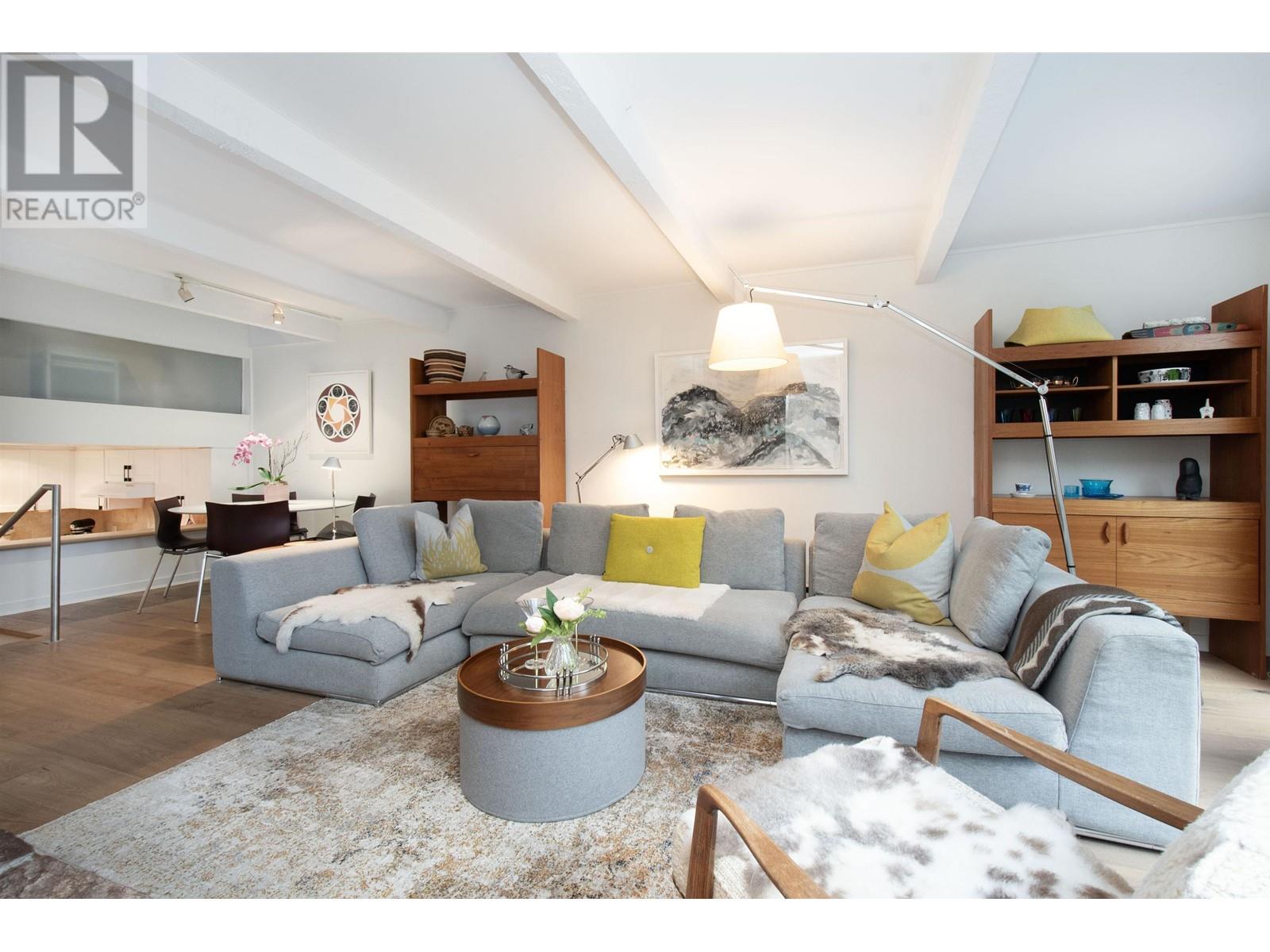 1043 Kinloch Lane, North Vancouver, British Columbia  V7G 1V8 - Photo 10 - R2984575
