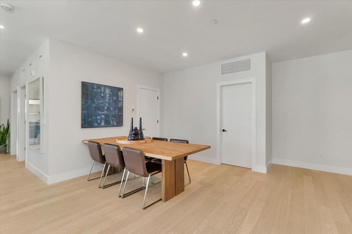 Property at 313 20416 PARK AVENUE image 3