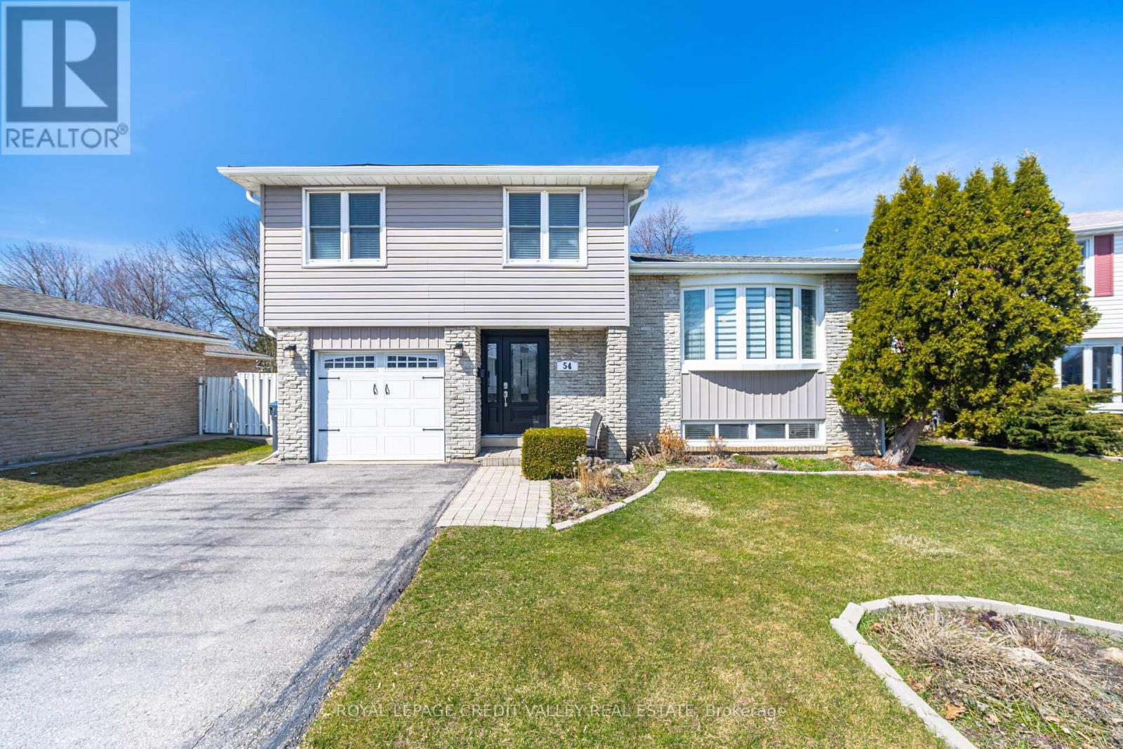 Property at 54 GONDOLA CRESCENT image 1