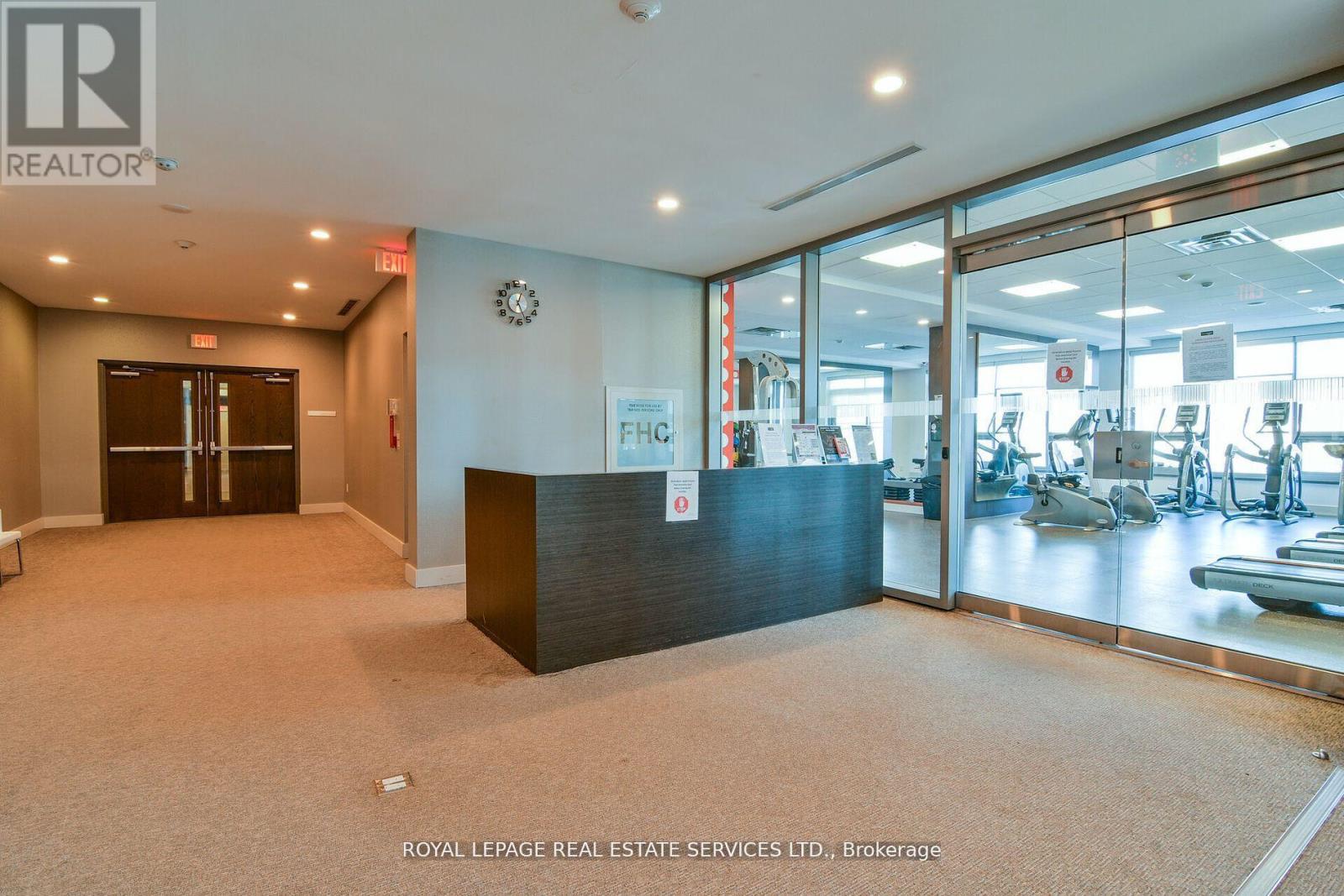 602 - 360 Square One Drive, Mississauga, Ontario  L5B 0E6 - Photo 39 - W12057882