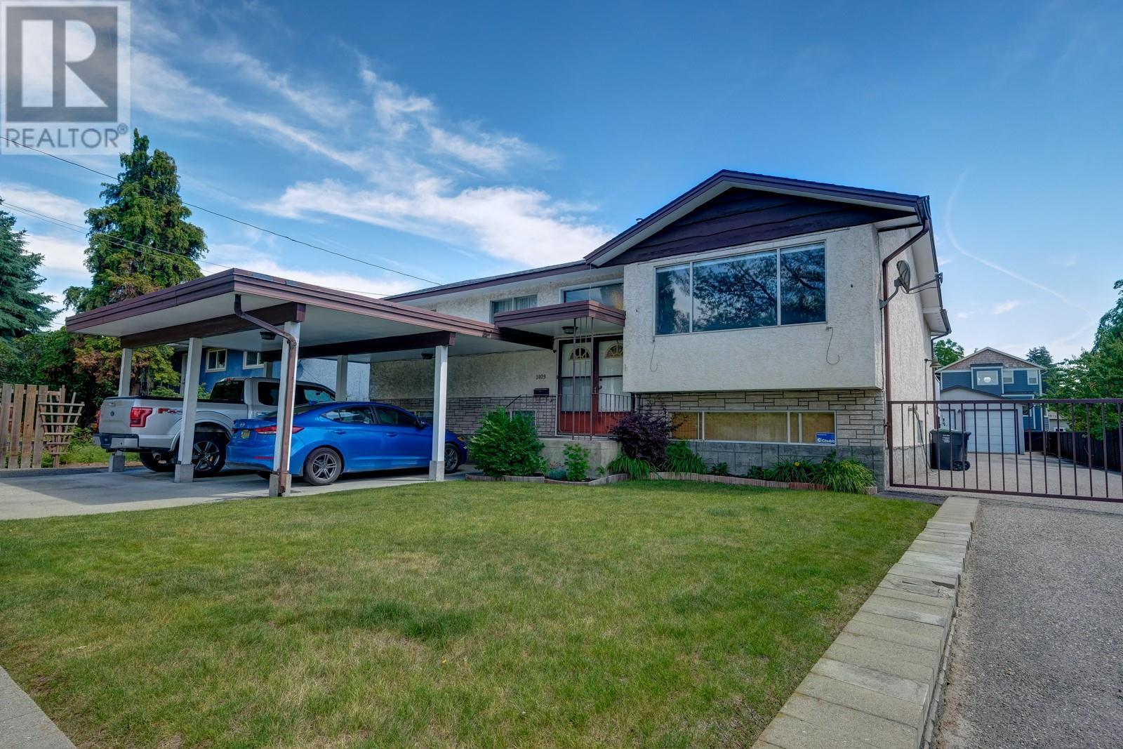 Property at 3029 Gordon Drive image 1