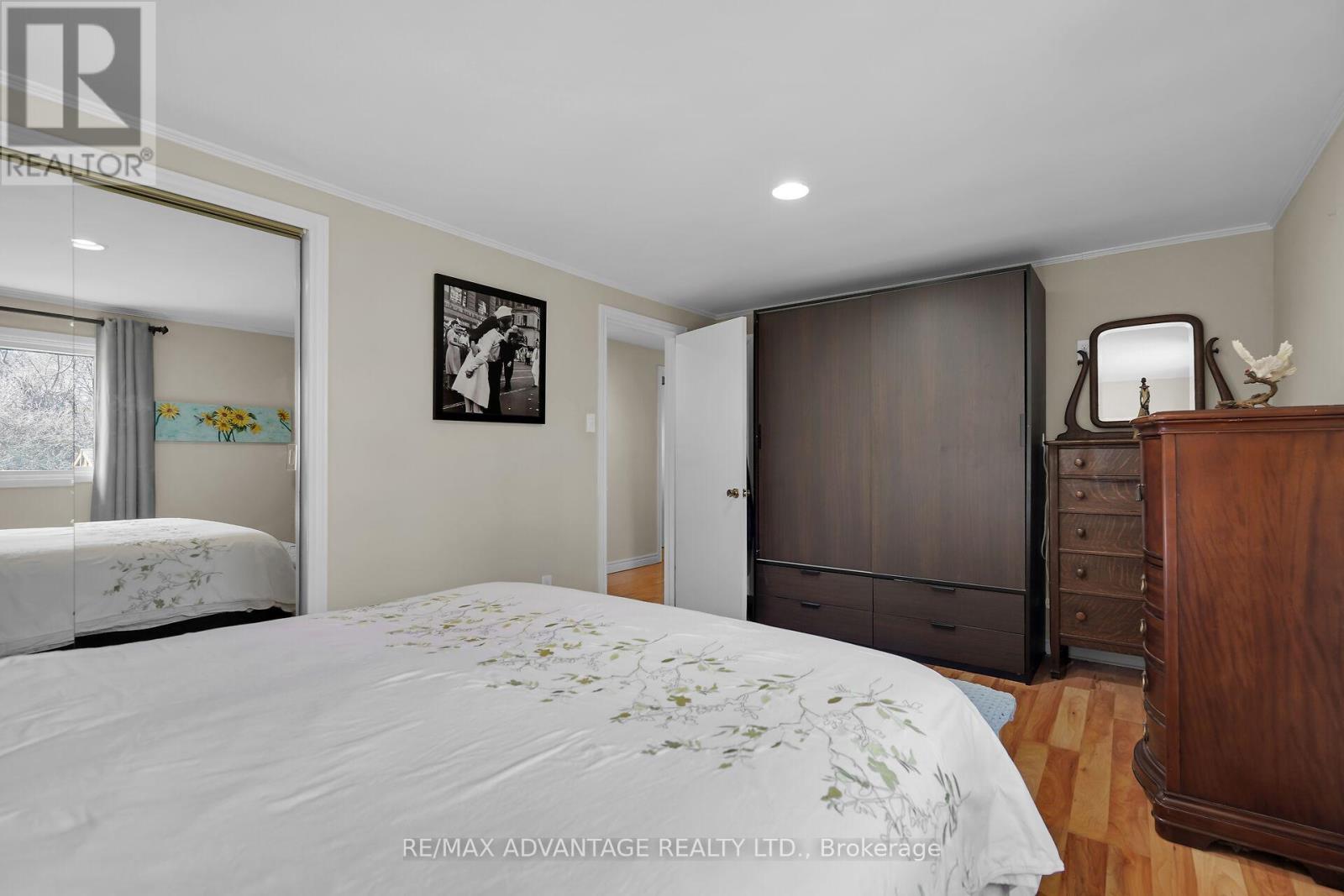 2678 Dorchester Road, Thames Centre, Ontario  N0L 1G5 - Photo 17 - X12057805