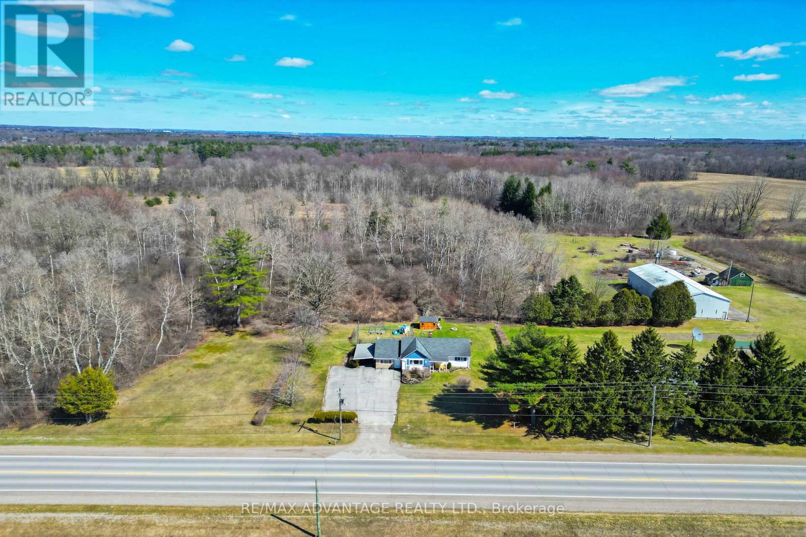 2678 Dorchester Road, Thames Centre, Ontario  N0L 1G5 - Photo 40 - X12057805